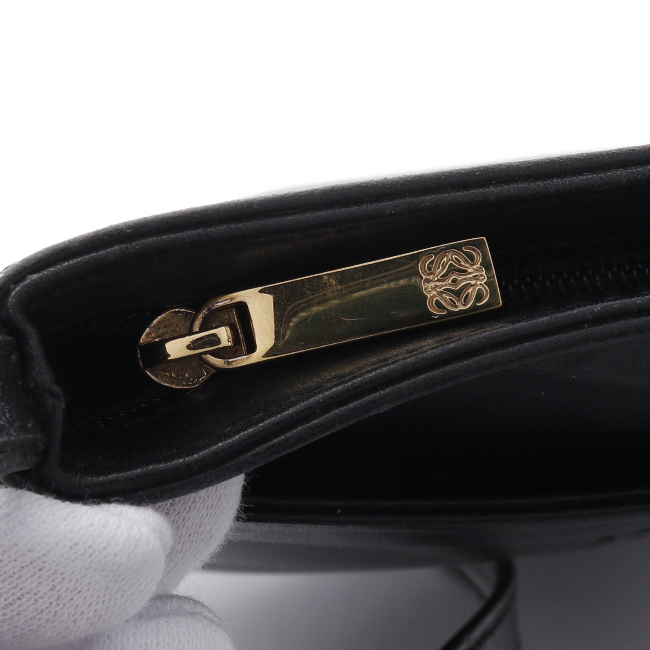 Loewe Loewe Anagram Sacoche Shoulder Bag Leather Black Size ONE SIZE - 5 Thumbnail
