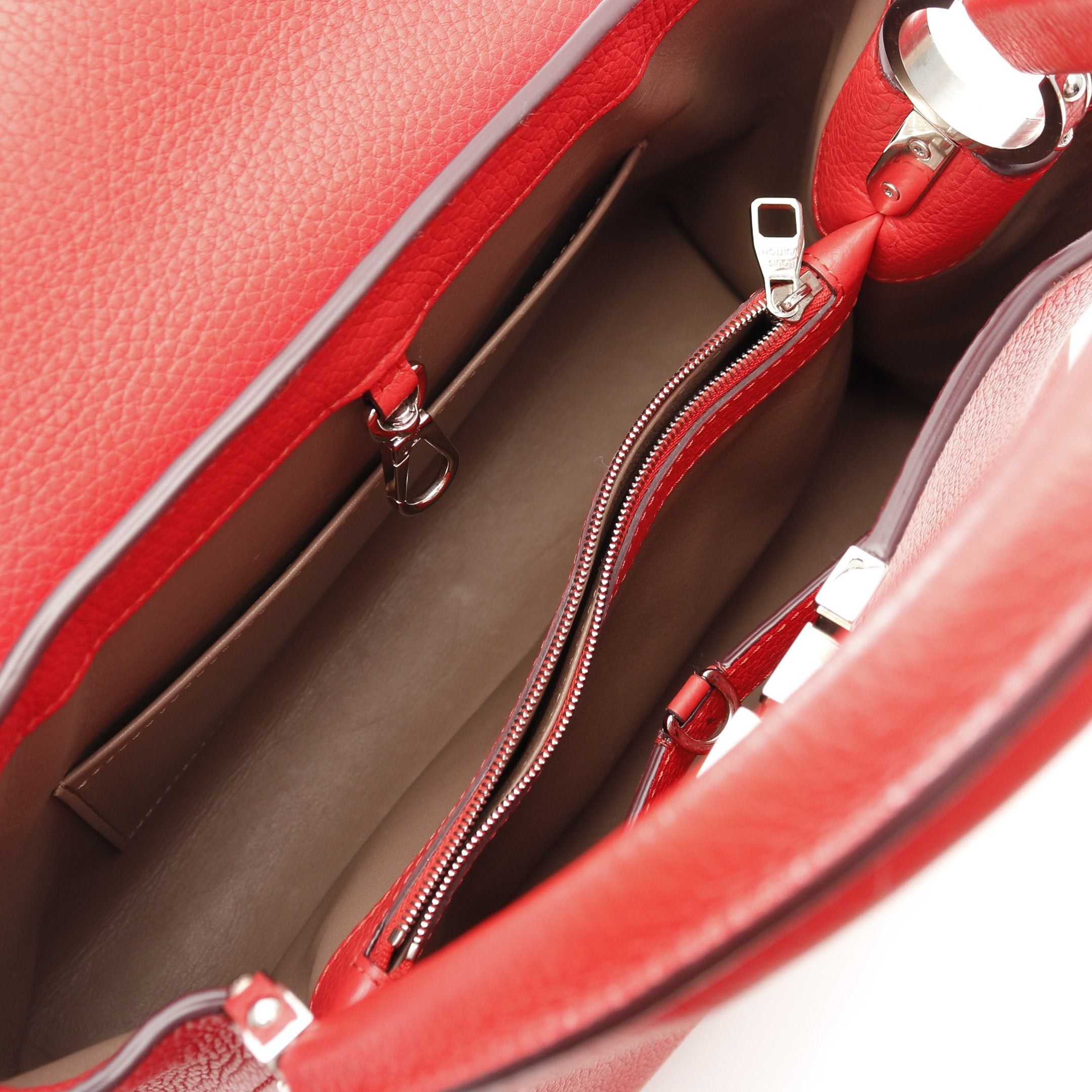 Louis Vuitton Louis Vuitton Parnassea Capucines Mm Coquelicot Handbag Taurillon Leather Red Size ONE SIZE - 3 Thumbnail