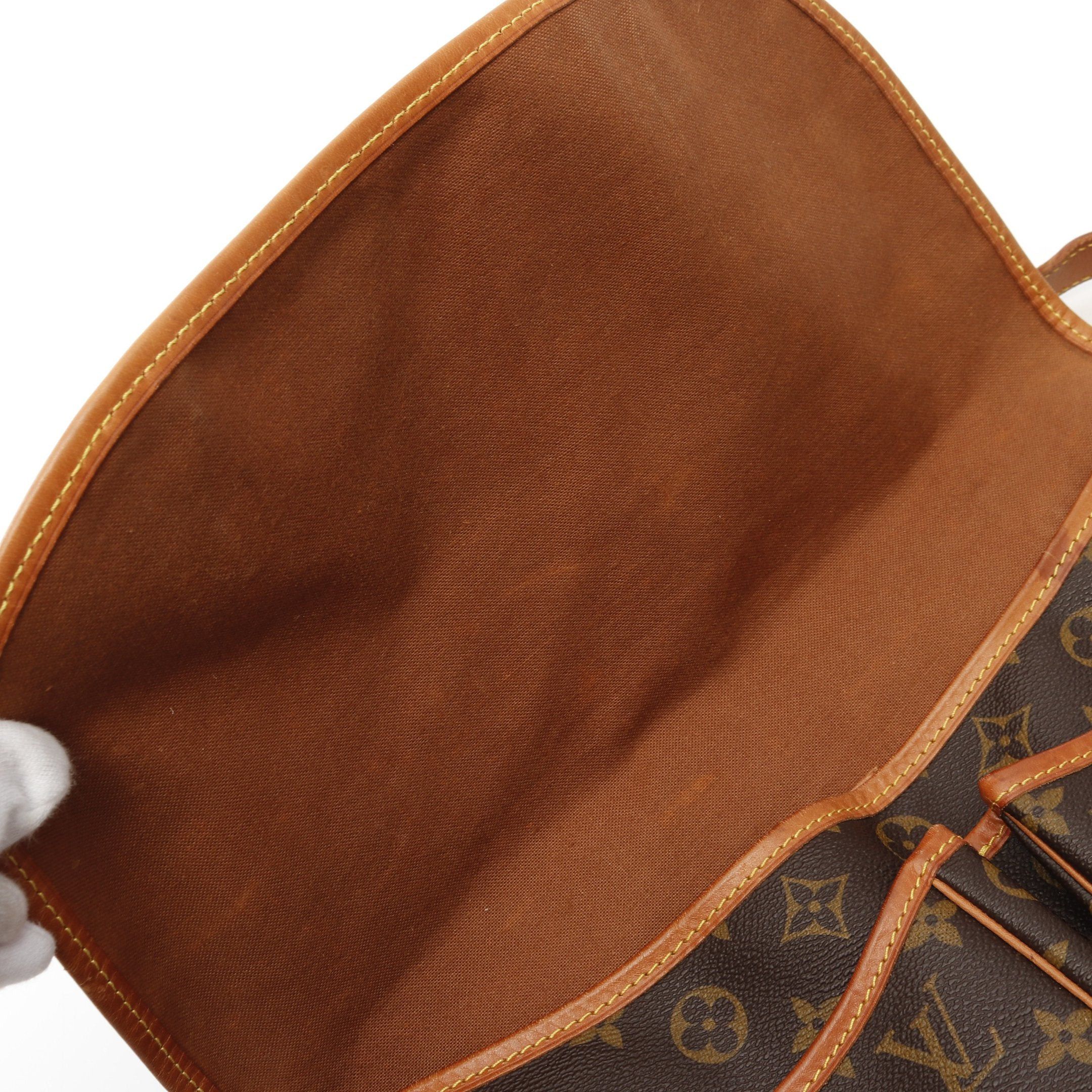 Louis Vuitton Louis Vuitton Gibeciere Mm Monogram Shoulder Bag Leather Brown Size ONE SIZE - 9 Thumbnail