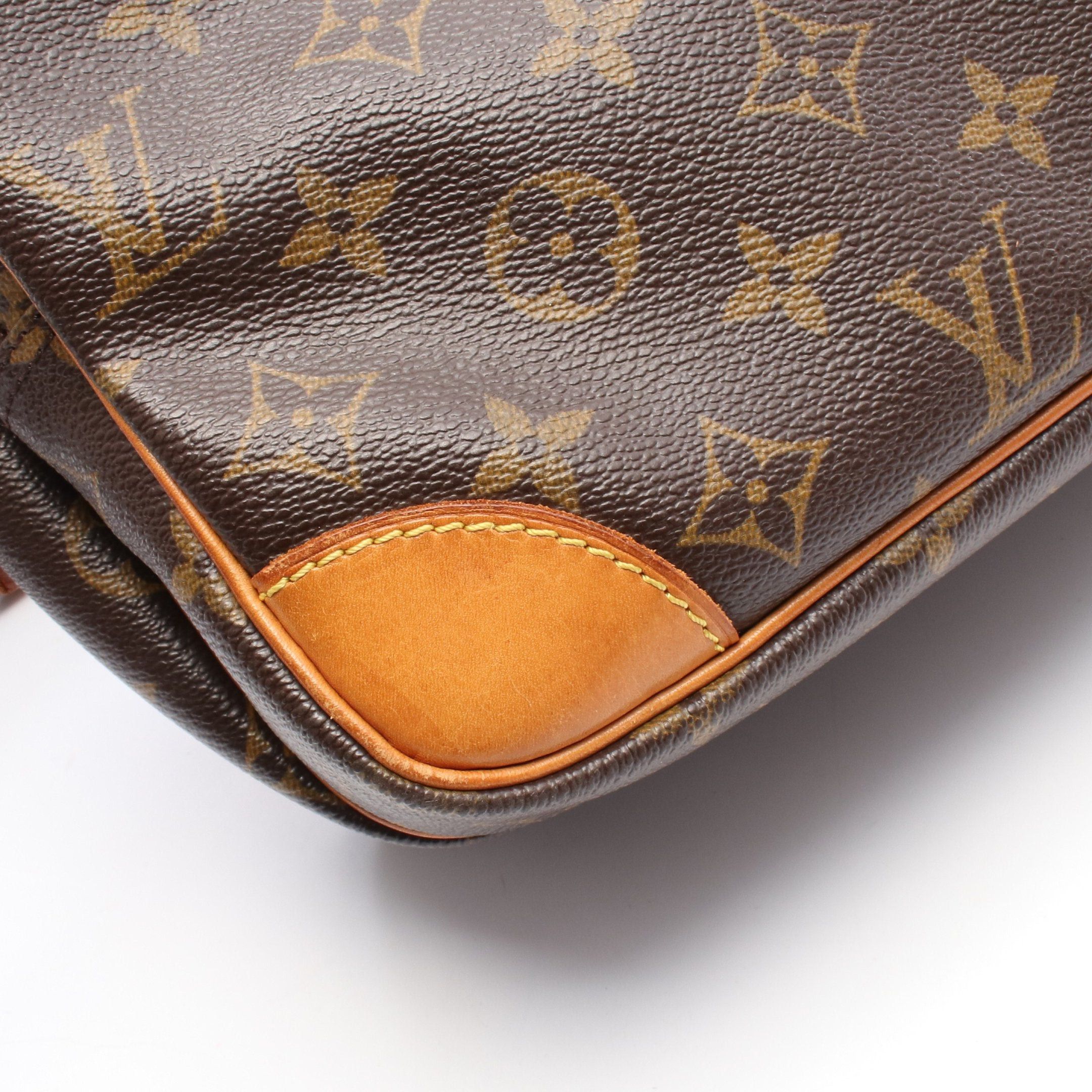 Louis Vuitton Louis Vuitton Nil Monogram Shoulder Bag Leather Brown Size ONE SIZE - 7 Thumbnail