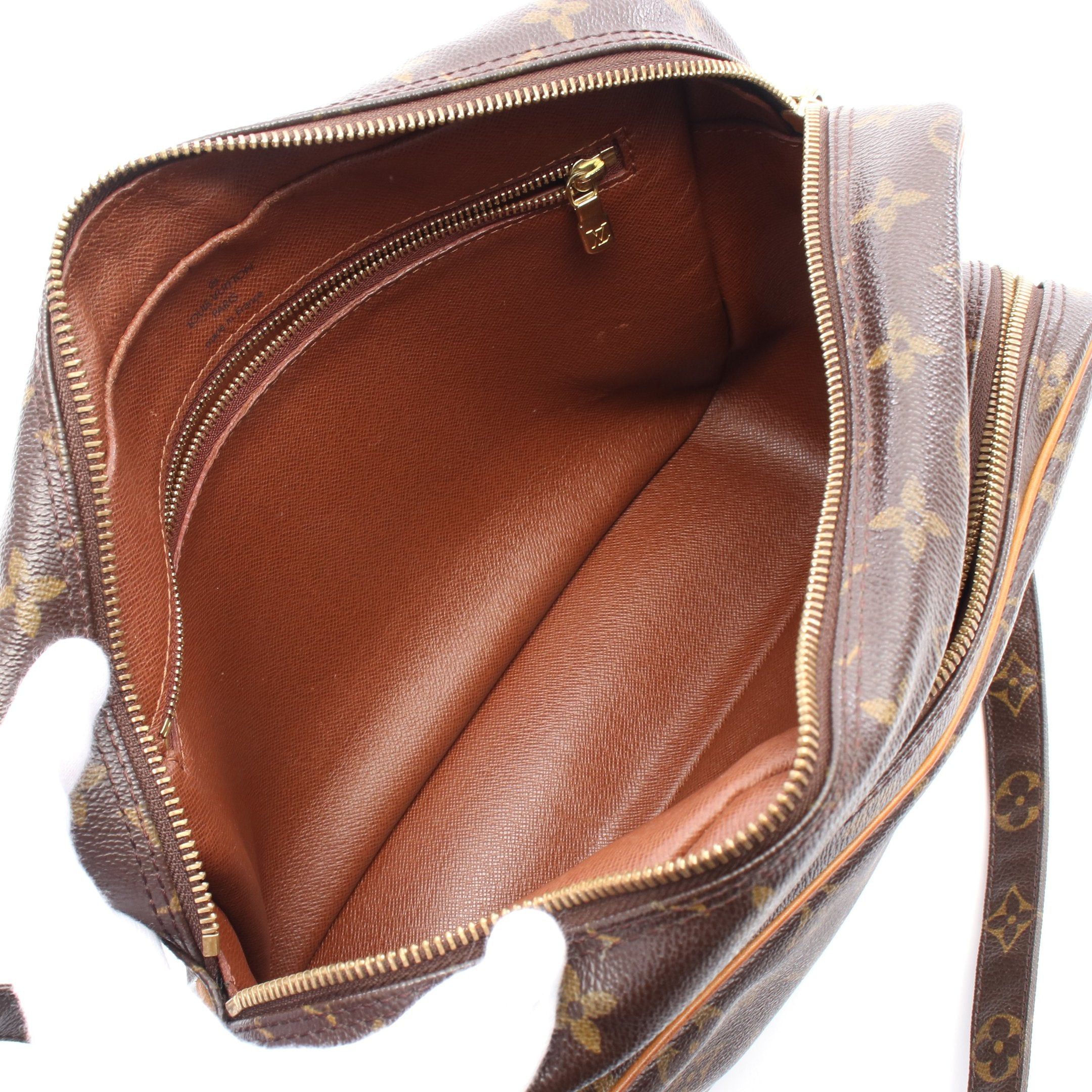 Louis Vuitton Louis Vuitton Nil Monogram Shoulder Bag Leather Brown Size ONE SIZE - 3 Thumbnail