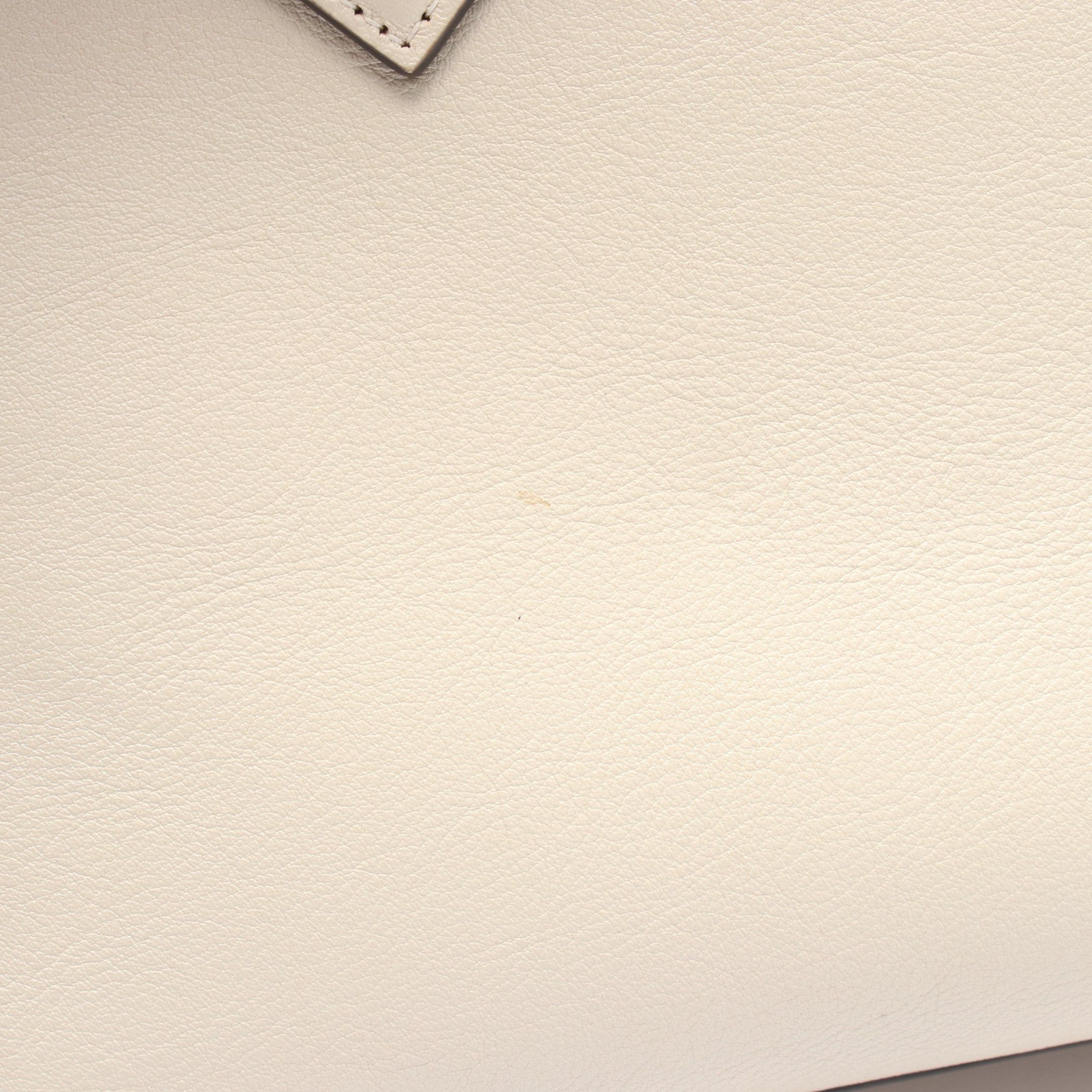 Gucci Gucci Diana Handbag Leather Ivory Size ONE SIZE - 8 Thumbnail
