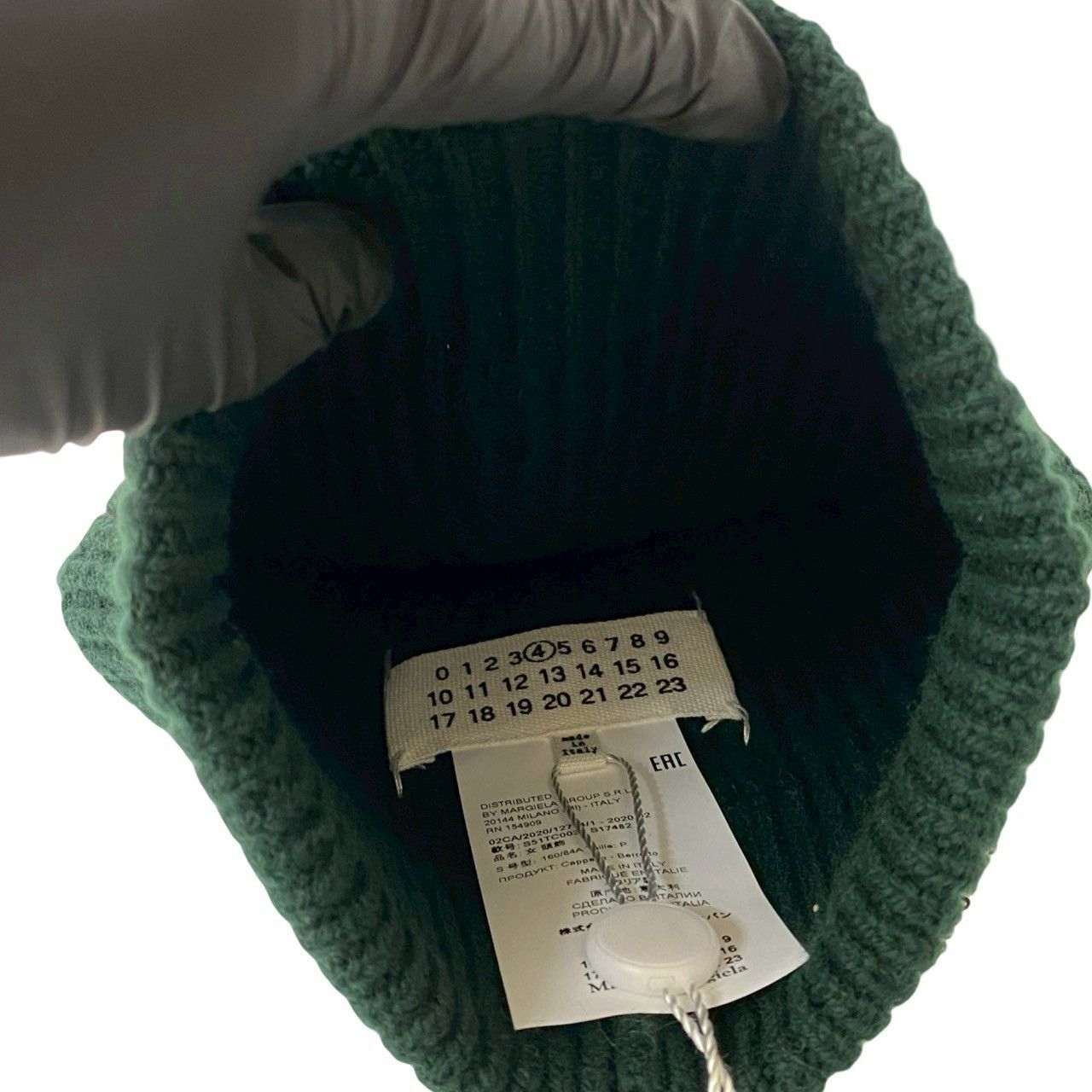 Maison Margiela Maison Martin Margiela Maison Margiela 4 Stitch Wool Knit Cap Natural Material Hats Size ONE SIZE - 5 Thumbnail