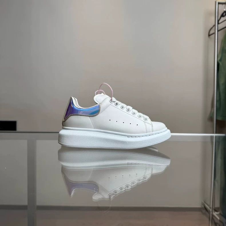 Alexander McQueen Alexander McQueen Laser Tail Sneakers Size 37 Size US 7 / EU 40 - 2 Thumbnail