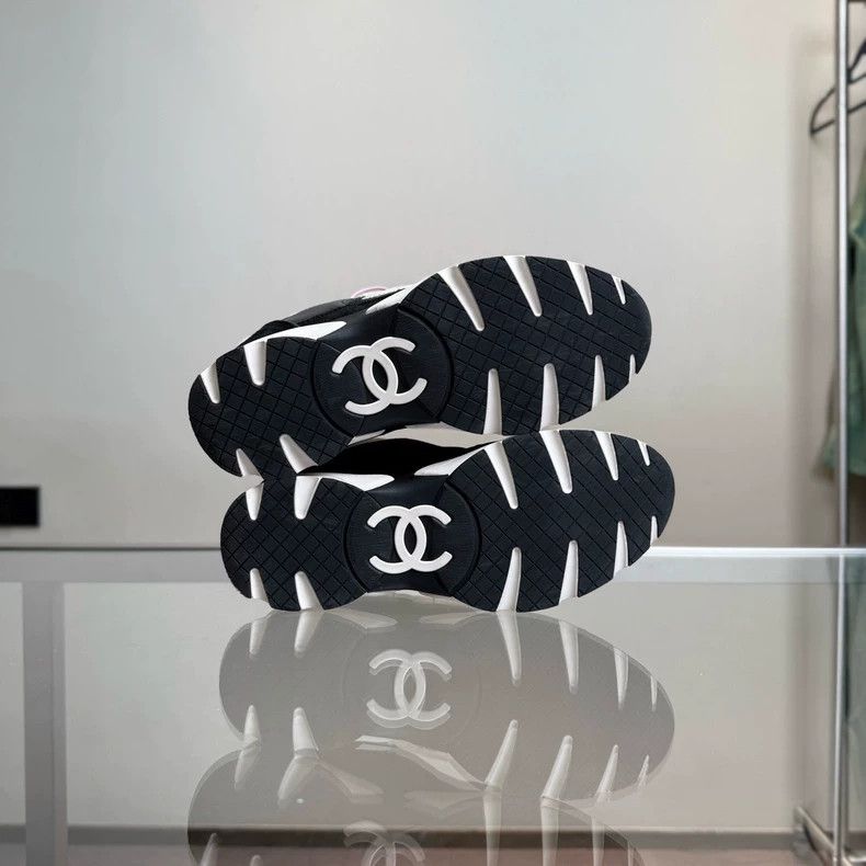 Chanel Chanel Black and White Panda Sneakers Size 37.5 Size US 7 / IT 37 - 7 Thumbnail