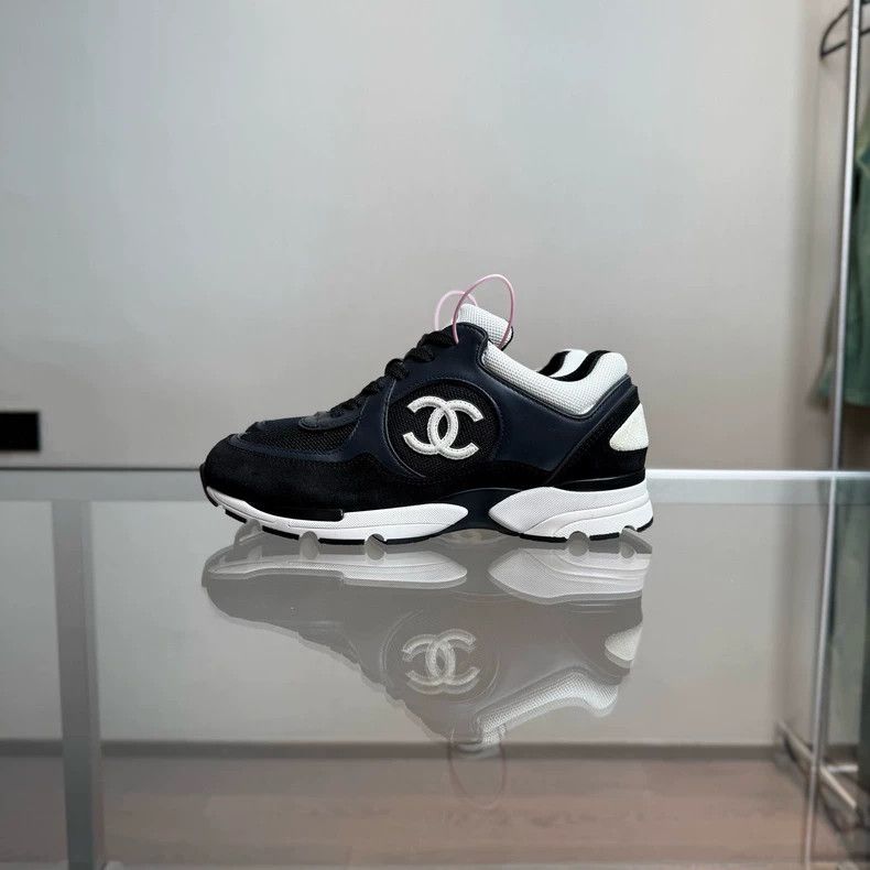 Chanel Chanel Black and White Panda Sneakers Size 37.5 Size US 7 / IT 37 - 3 Thumbnail