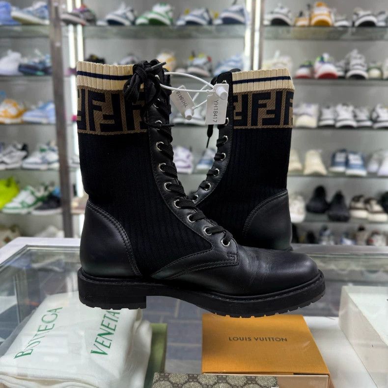 Fendi Fendi Mid-Calf Martin Boots Size 38 Size US 8 / IT 38 - 4 Thumbnail