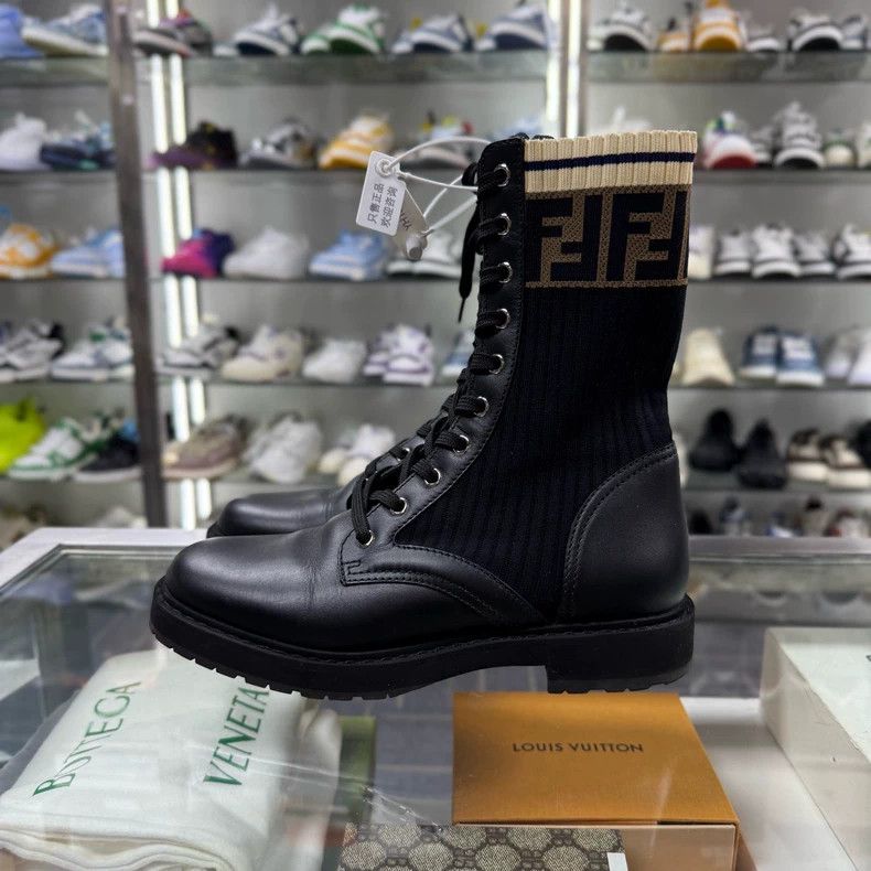 Fendi Fendi Mid-Calf Martin Boots Size 38 Size US 8 / IT 38 - 3 Thumbnail