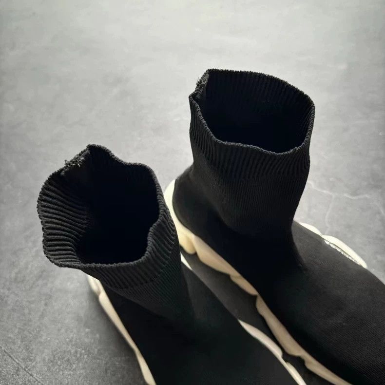 Balenciaga Balenciaga Black and White Sock Sneakers Size 39 Size US 8 / IT 38 - 7 Thumbnail