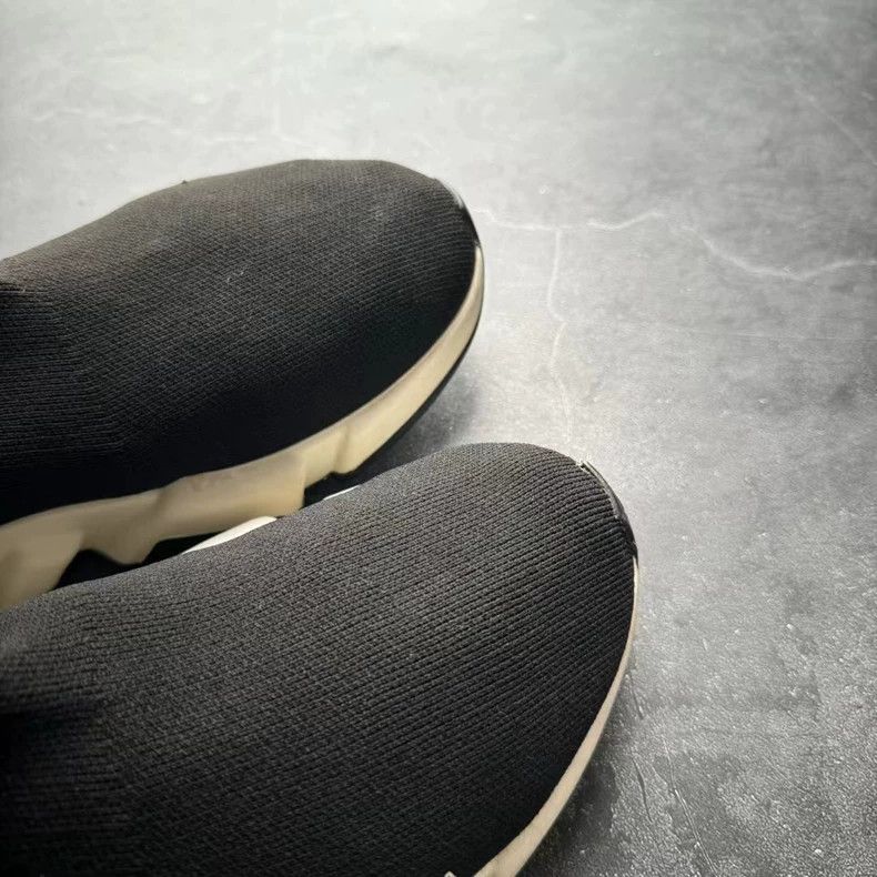Balenciaga Balenciaga Black and White Sock Sneakers Size 39 Size US 8 / IT 38 - 8 Thumbnail