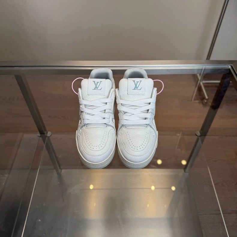 Louis Vuitton LV Louis Vuitton Trainer Sneakers Size 37.5 Size US 6.5 / EU 39-40 - 3 Thumbnail