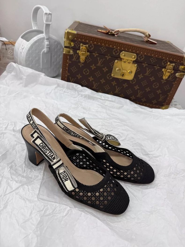Dior Dior Lace Bow Mary Jane Heels Size 37 Size US 7 / IT 37 - 4 Thumbnail