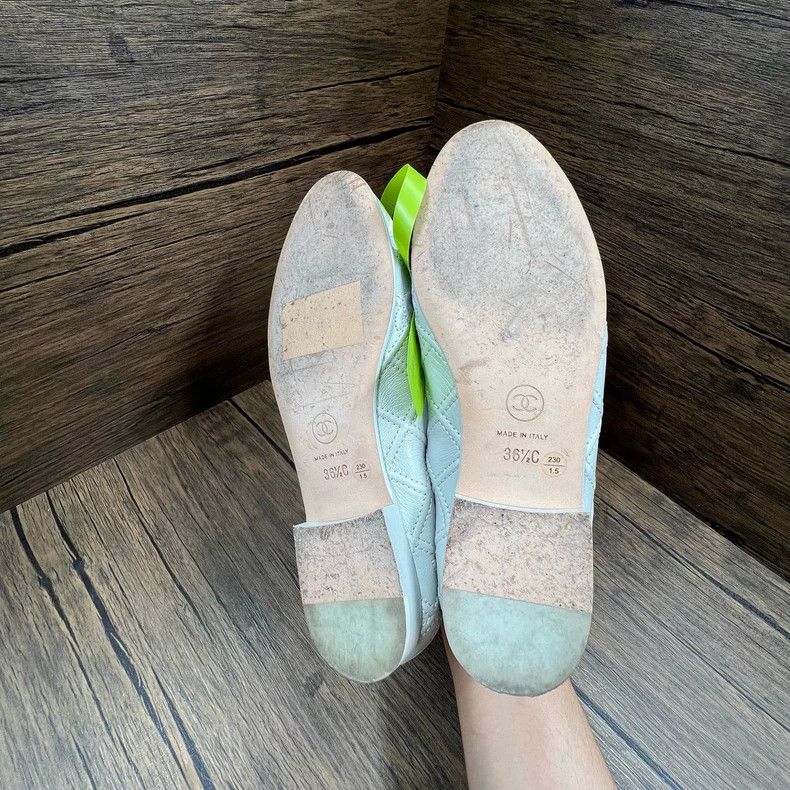 Chanel Chanel White Blue Ballerina Flats Size 36.5 Size US 6 / IT 36 - 2 Thumbnail