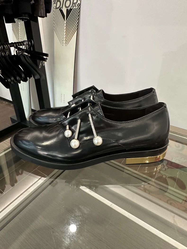 Chloe Black Pearl Embellished Women's Loafers Size US 8 / IT 38 - 3 Thumbnail