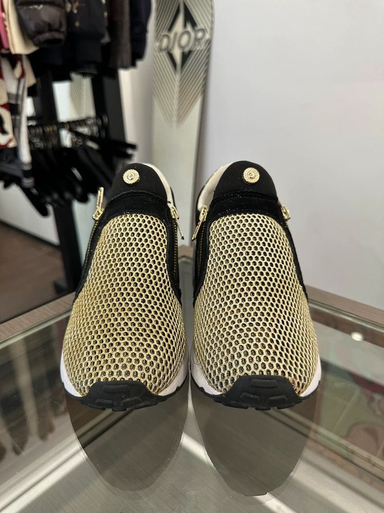 Versace Versace Black Gold Logo Women's Sneakers Size US 8 / IT 38 - 2 Thumbnail