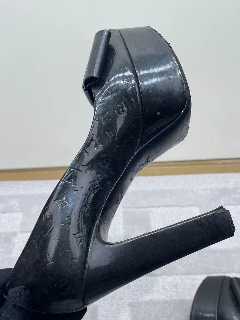 Louis Vuitton LV High Heels with Bow Detail Size US 6 / IT 36 - 5 Thumbnail