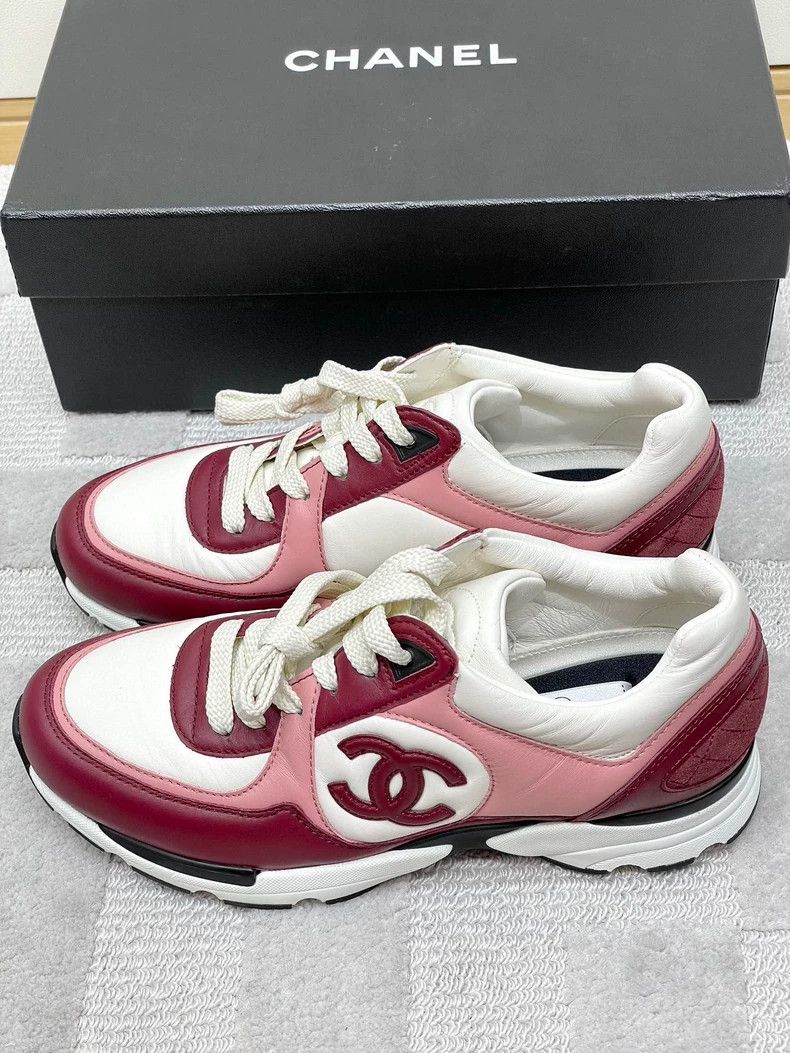 Chanel Chanel Burgundy Casual Leather Sneakers Size US 8 / IT 38 - 2 Thumbnail