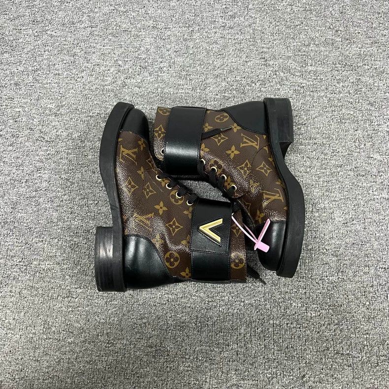 Louis Vuitton Louis Vuitton LV Twist Lace-Up Martin Boots Size US 8 / IT 38 - 4 Thumbnail
