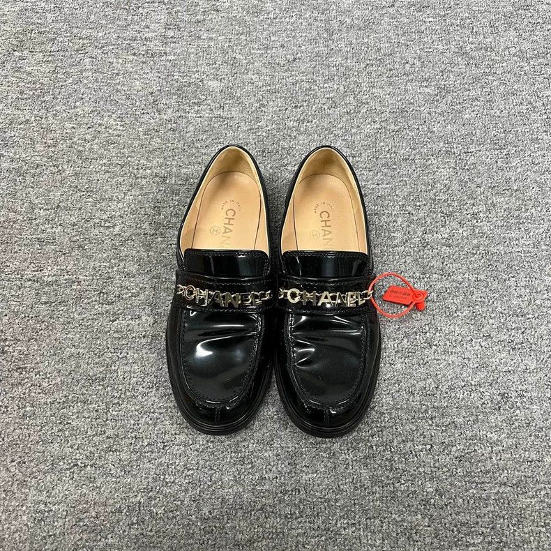 Chanel Chanel Black and Gold Logo Loafers Size US 8 / IT 38 - 3 Thumbnail