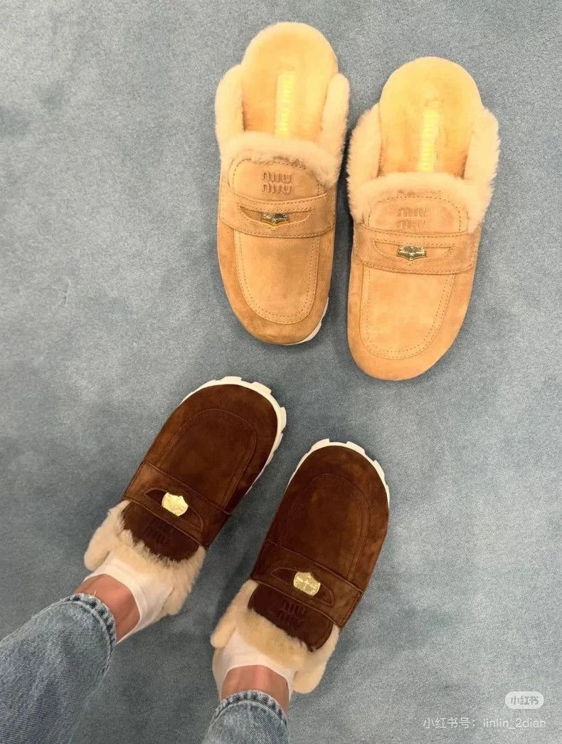 Miu Miu Miu Miu Suede Fur Slippers Size 38 Size US 8 / IT 38 - 6 Thumbnail