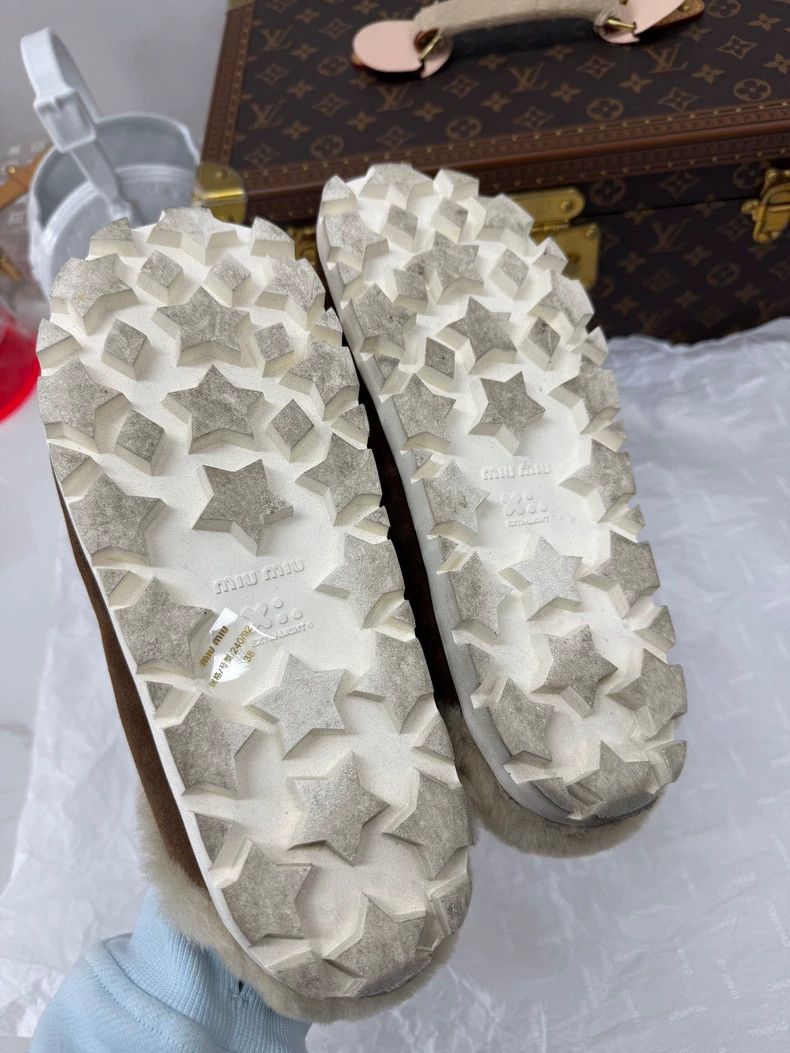 Miu Miu Miu Miu Suede Fur Slippers Size 38 Size US 8 / IT 38 - 5 Thumbnail
