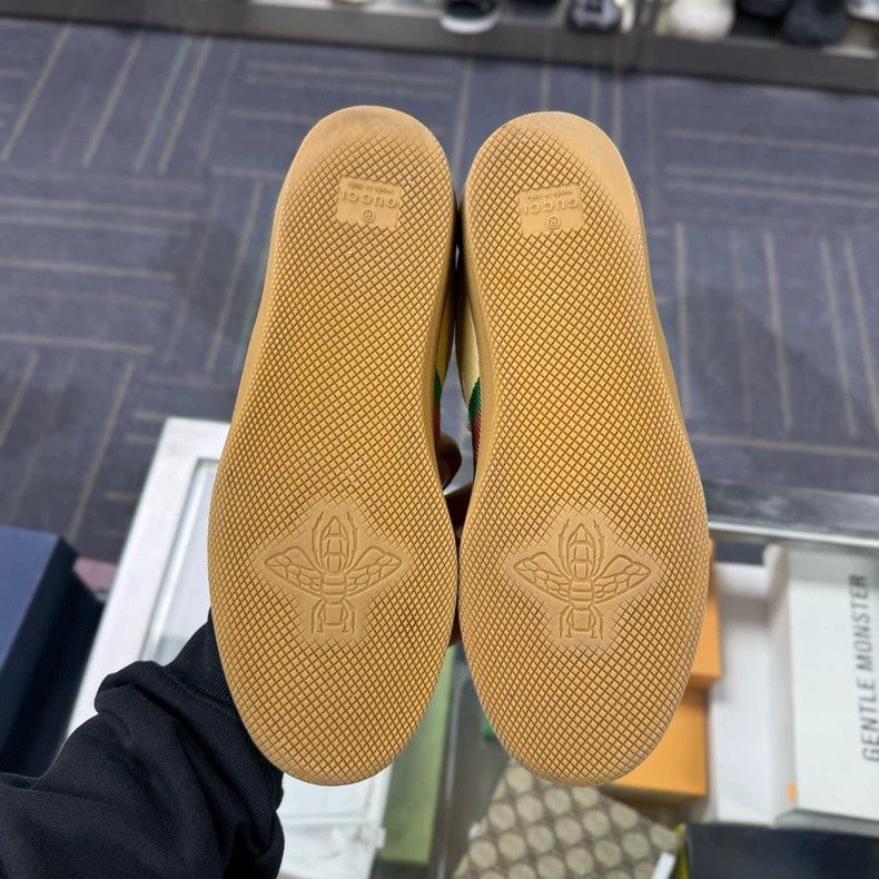 Gucci GUCCI Bee Sneakers Size 37.5 Size US 8 / IT 38 - 3 Thumbnail