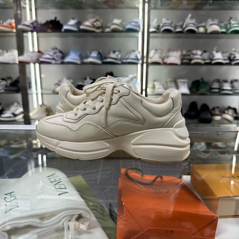 Gucci GUCCI Strawberry Dad Sneakers Size 34.5 Size US 8 / IT 38 - 5 Thumbnail