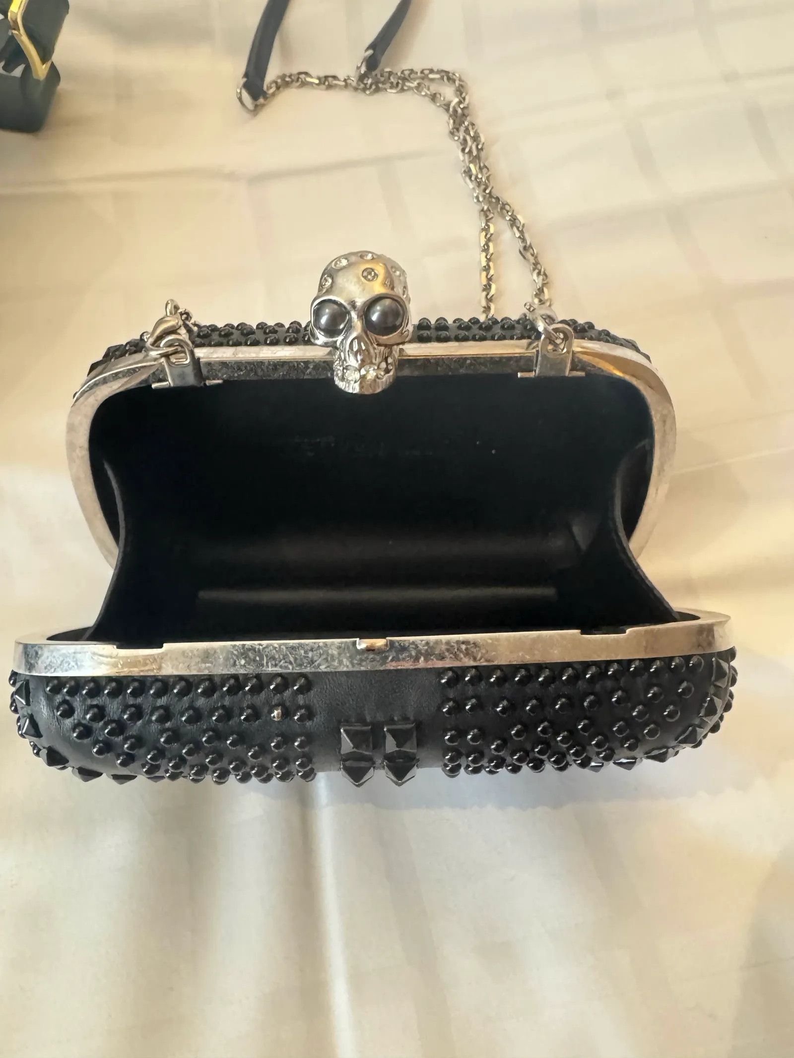 Alexander McQueen Alexander McQueen Skull clucth Clutch. bag Size ONE SIZE - 3 Thumbnail