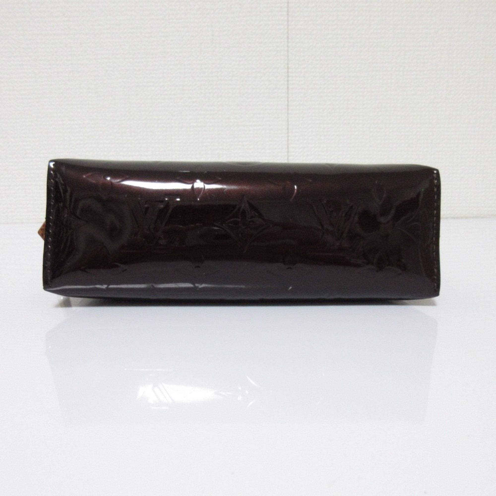 Louis Vuitton Louis Vuitton Cosmetic Pouch clutch Size ONE SIZE - 3 Thumbnail
