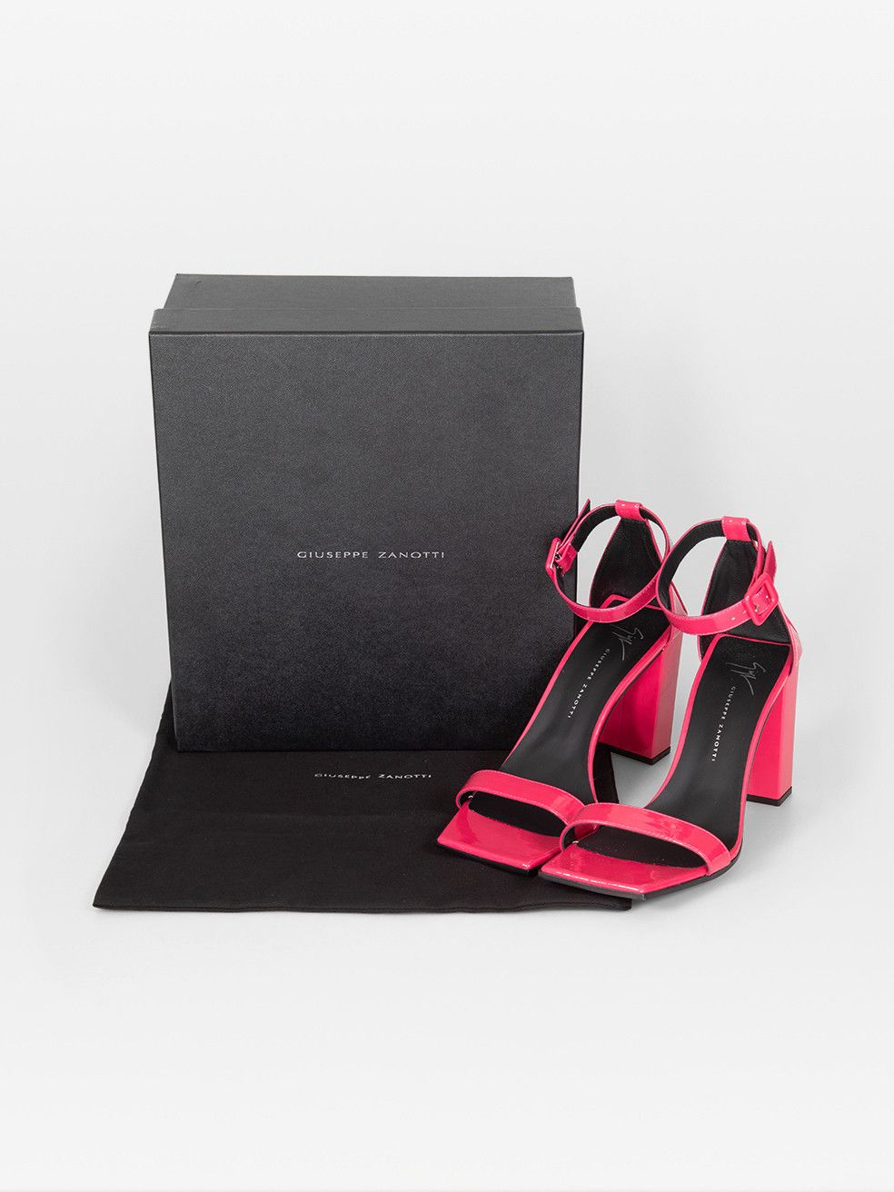 Giuseppe Zanotti Fuchsia Patent Shangay Buckle Sandals Size US 7.5 / IT 37.5 - 6 Thumbnail
