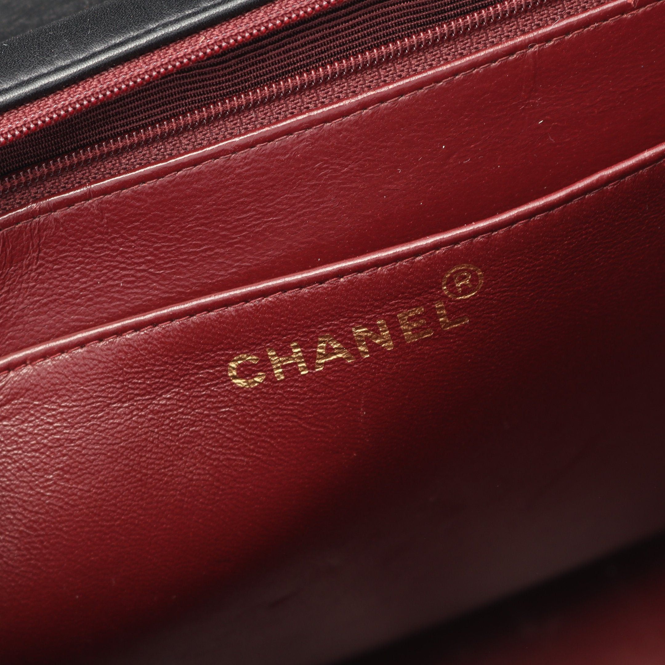 Chanel Chanel Decamatlassé 34 Double Chain Shoulder Bag Lambskin Black Gold Hardware Size ONE SIZE - 4 Thumbnail