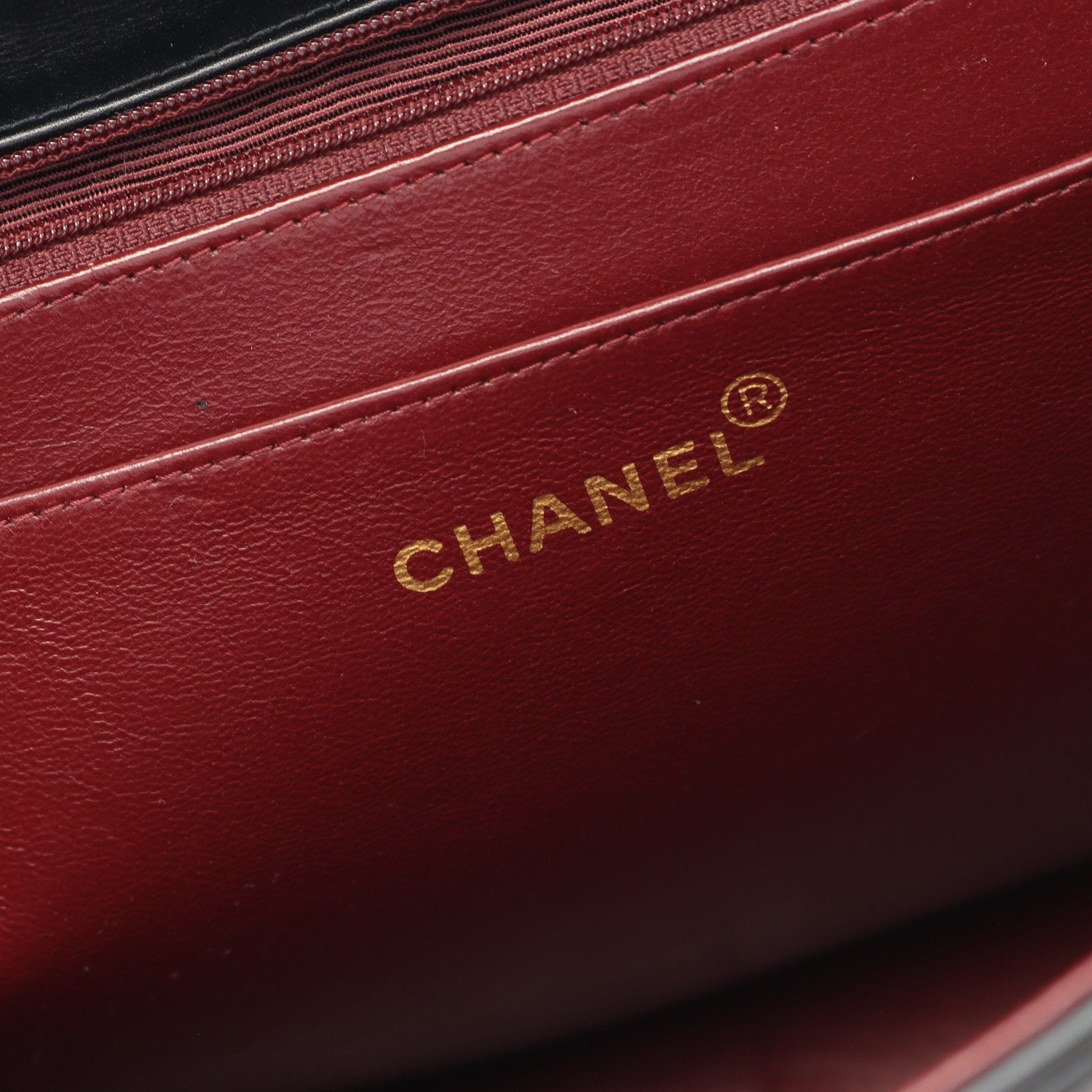 Chanel Chanel Decamatlassé 34 Double Chain Shoulder Bag Lambskin Black Gold Hardware Size ONE SIZE - 4 Thumbnail