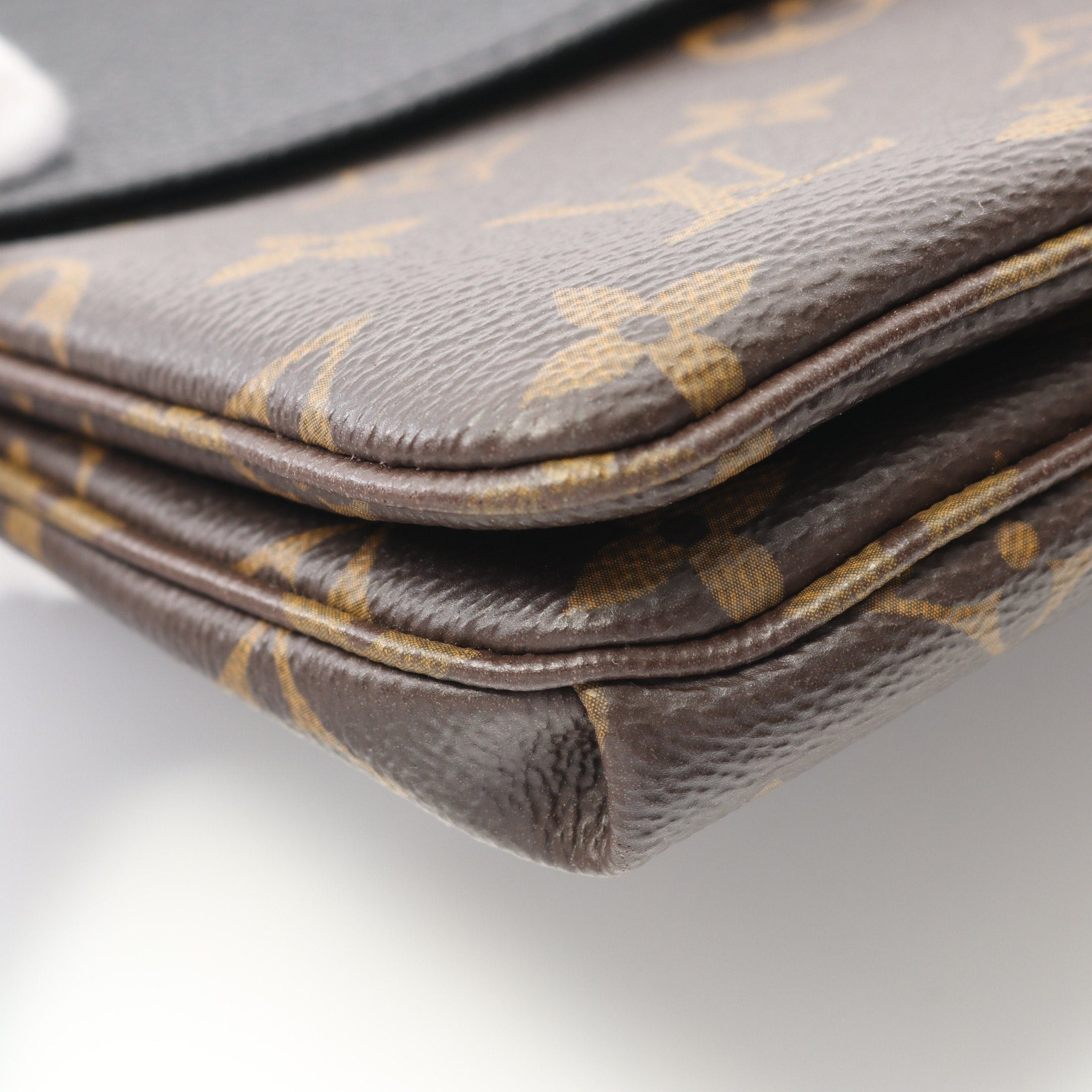 Louis Vuitton Louis Vuitton Twice Monogram Noir Shoulder Bag Leather Brown Black Size ONE SIZE - 6 Thumbnail