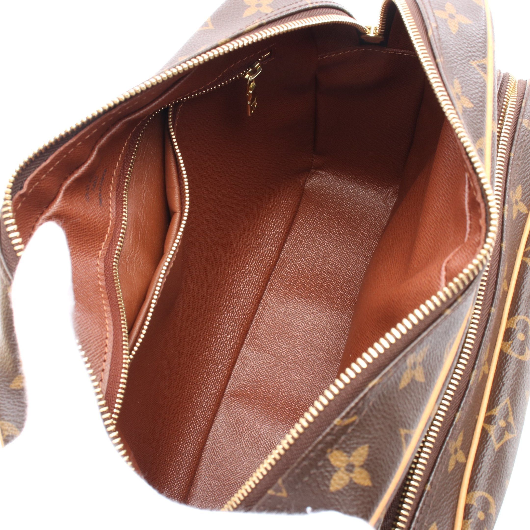 Louis Vuitton Louis Vuitton Nil Monogram Shoulder Bag Leather Brown Size ONE SIZE - 3 Thumbnail