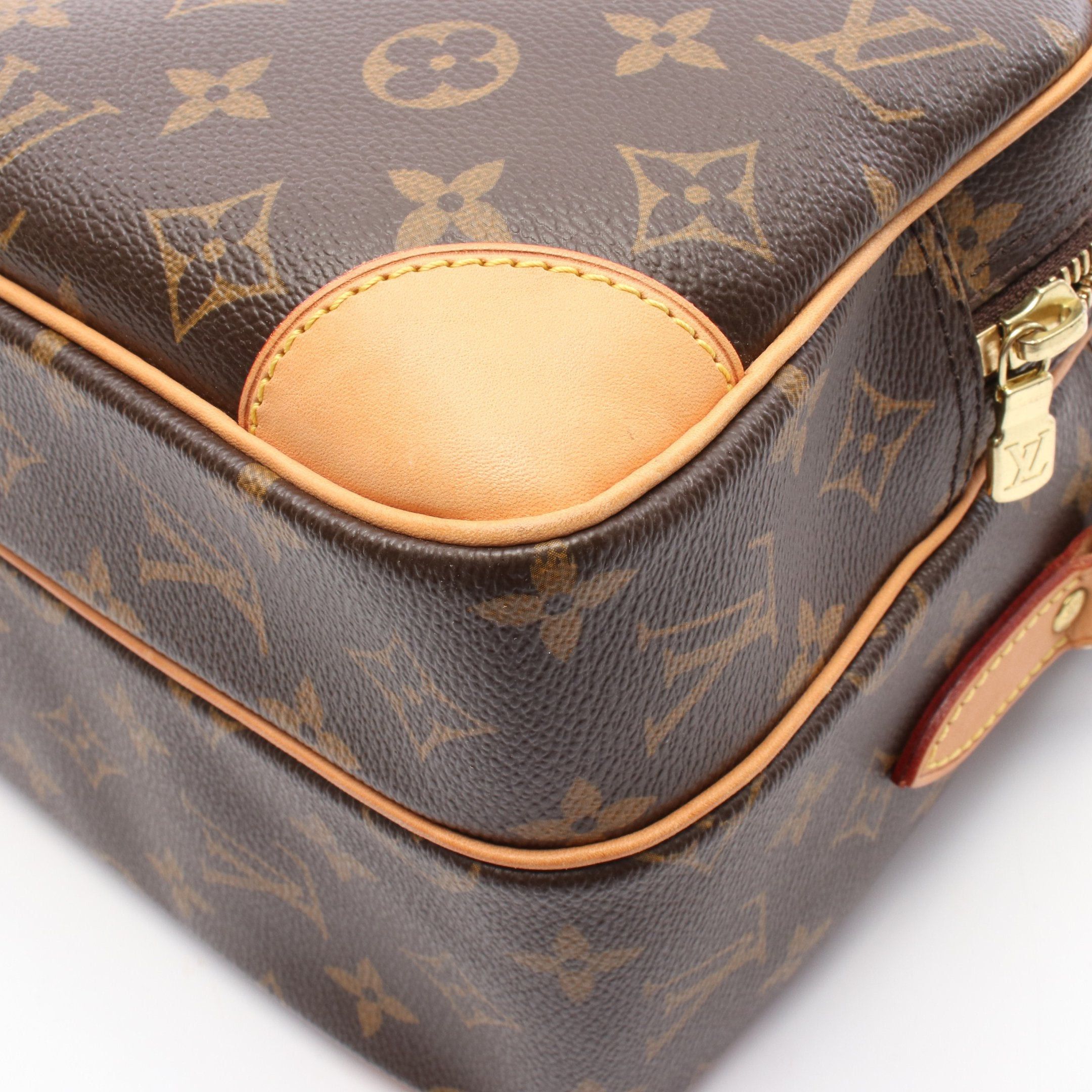 Louis Vuitton Louis Vuitton Nil Monogram Shoulder Bag Leather Brown Size ONE SIZE - 7 Thumbnail