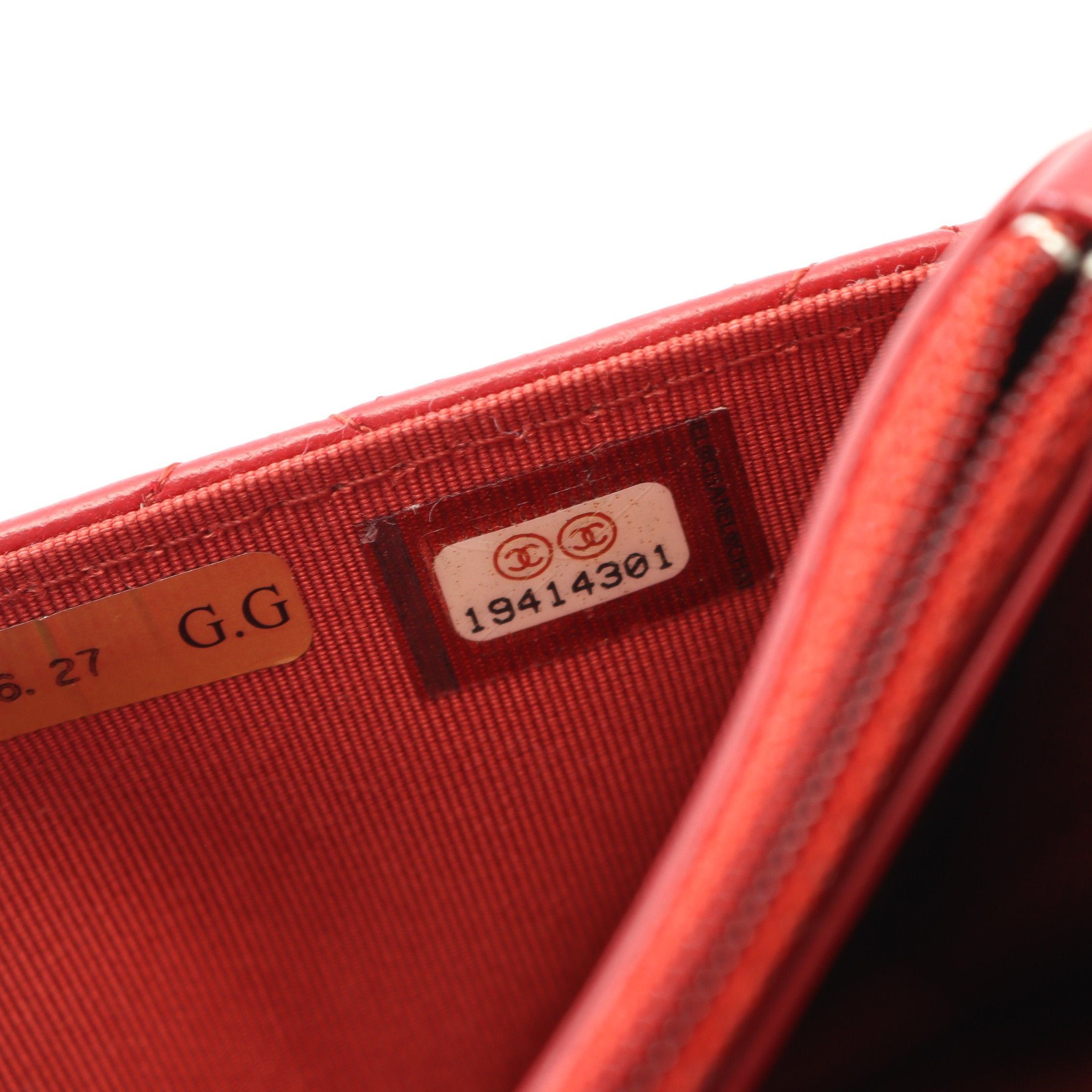 Chanel Chanel Matelasse Chain Wallet Lambskin Red Silver Hardware Size ONE SIZE - 5 Thumbnail