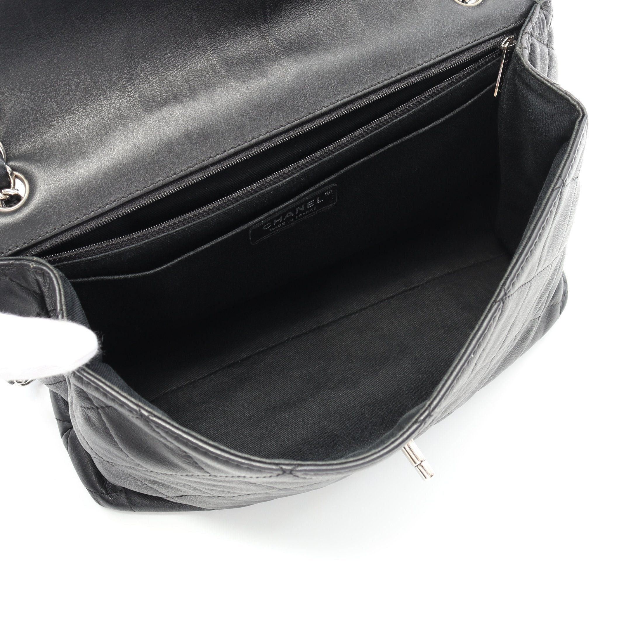 Chanel Chanel Matelasse Double Chain Shoulder Bag Lambskin Black Silver Hardware Size ONE SIZE - 3 Thumbnail