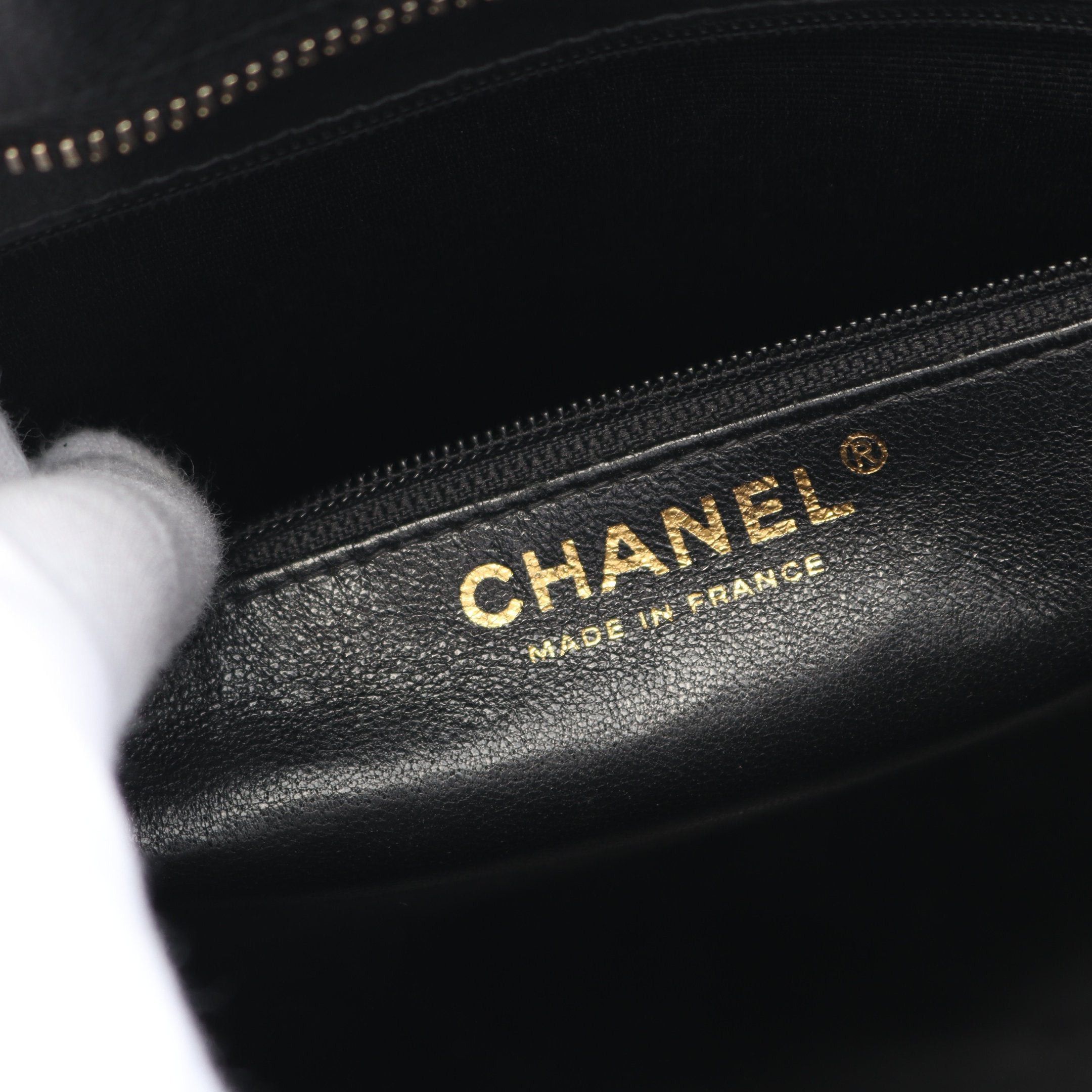 Chanel Chanel Reissue Tote Handbag Bag Caviar Skin Black Gold Hardware Size ONE SIZE - 4 Thumbnail