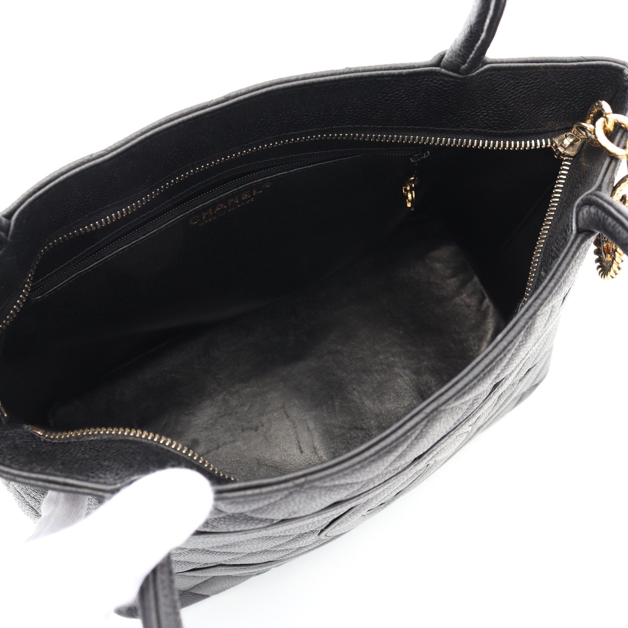 Chanel Chanel Reissue Tote Handbag Bag Caviar Skin Black Gold Hardware Size ONE SIZE - 3 Thumbnail