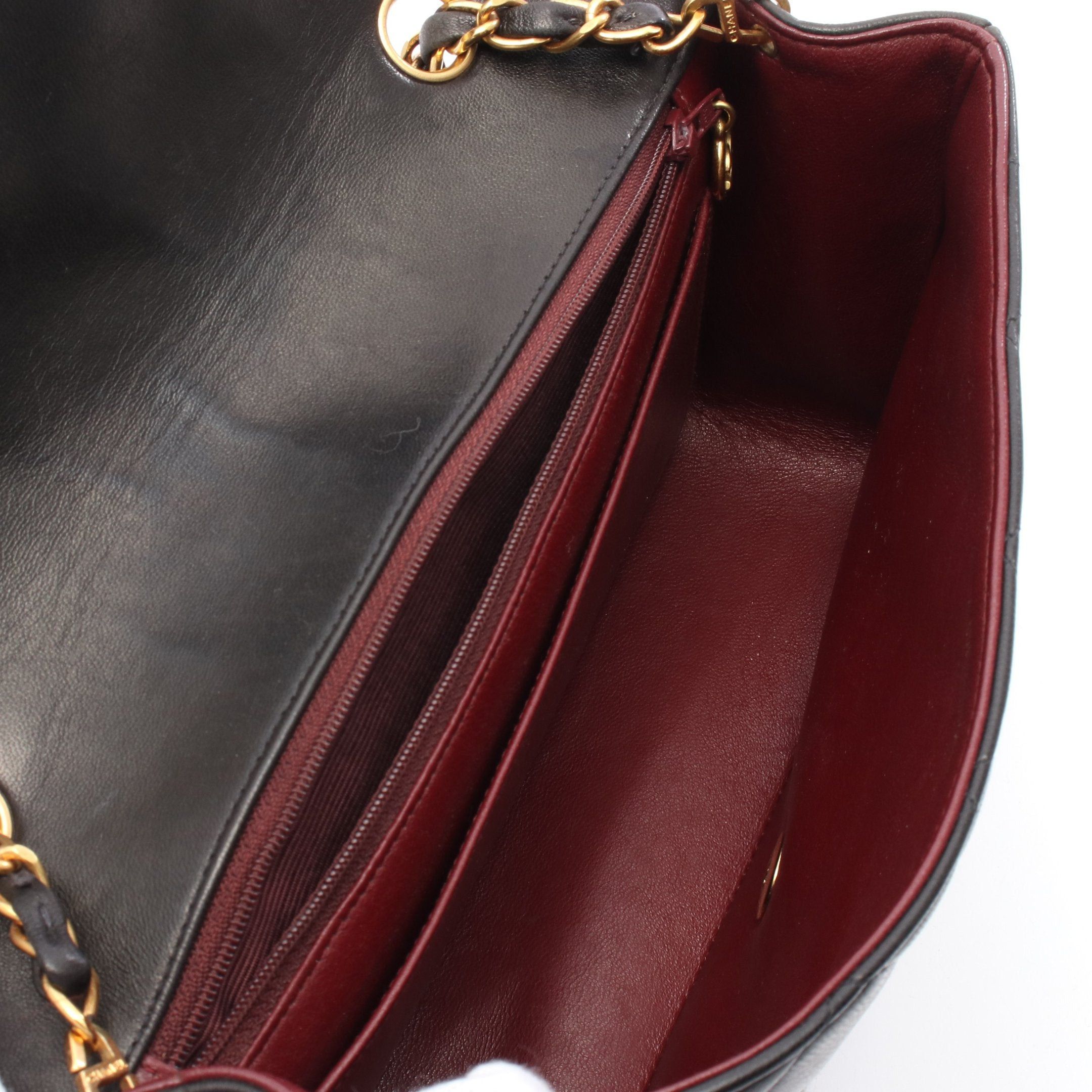 Chanel Chanel Matelasse Diana Flap Chain Shoulder Bag Lambskin Black Gold Hardware Size ONE SIZE - 3 Thumbnail