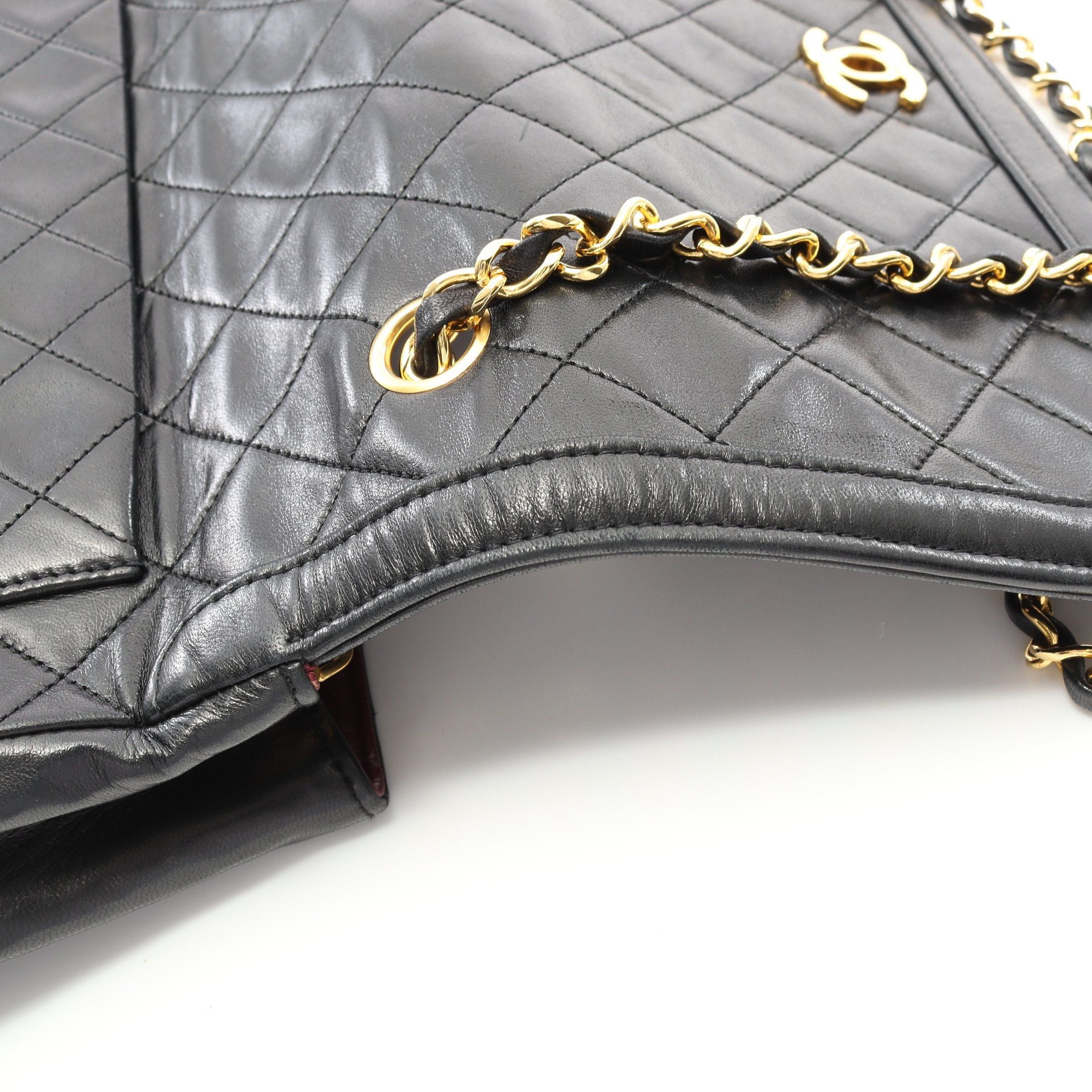 Chanel Chanel Matelasse Chain Shoulder Bag Lambskin Black Gold Hardware Size ONE SIZE - 12 Thumbnail