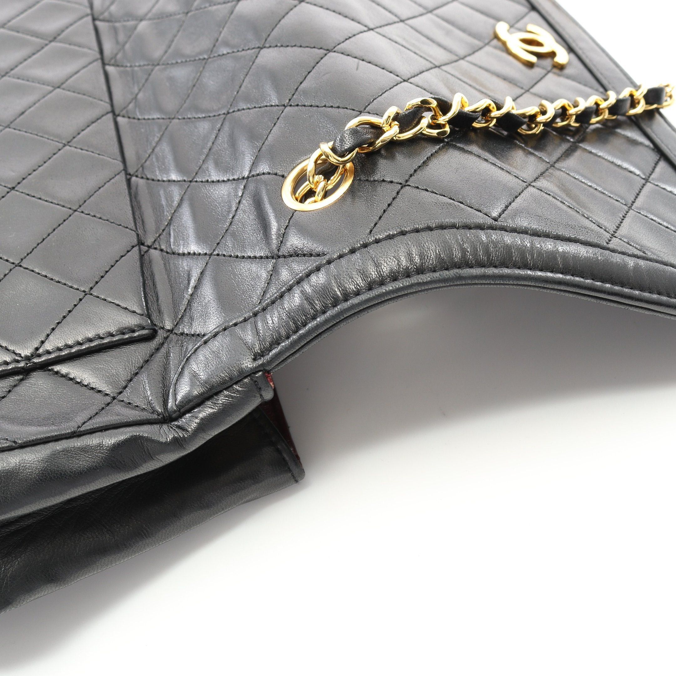 Chanel Chanel Matelasse Chain Shoulder Bag Lambskin Black Gold Hardware Size ONE SIZE - 8 Thumbnail