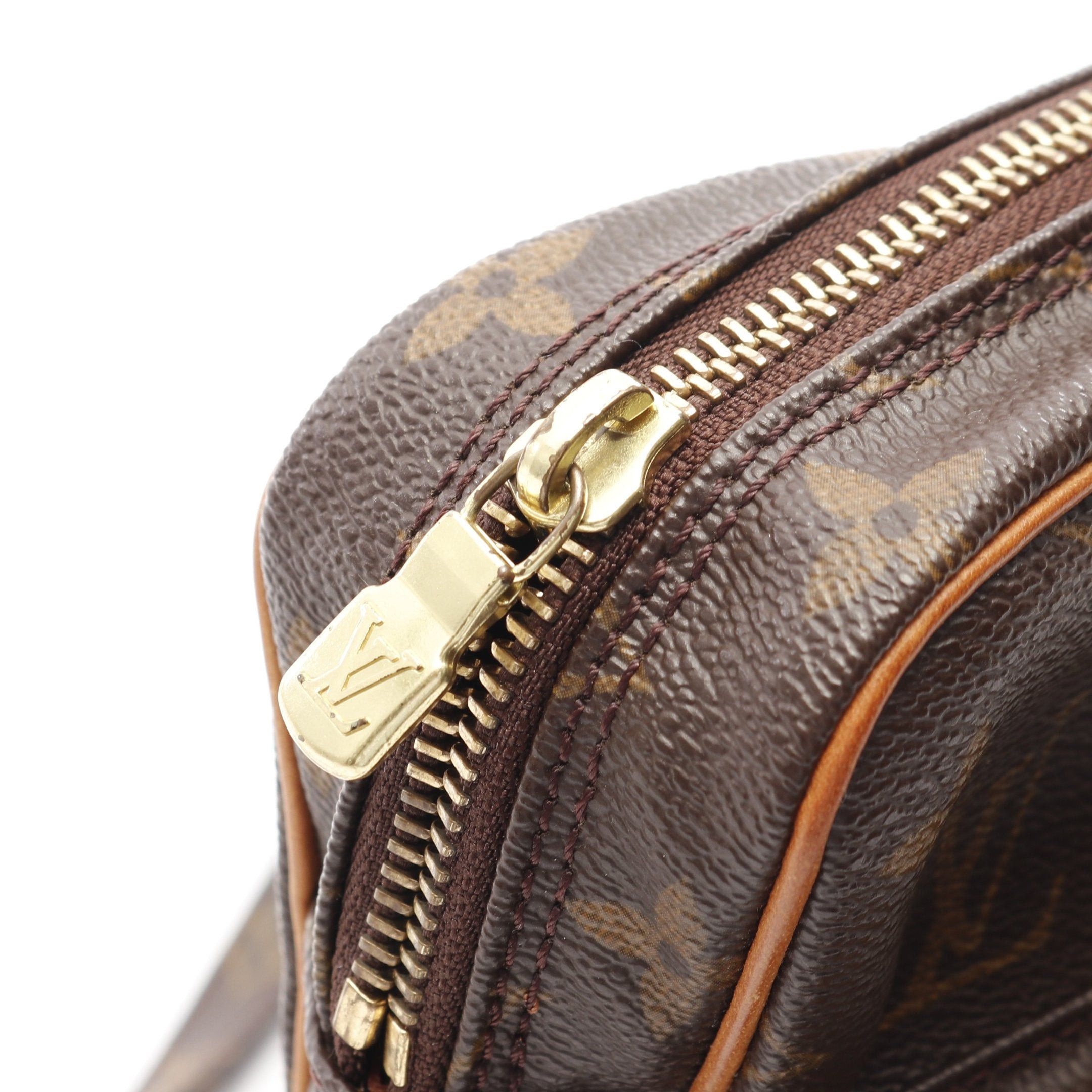 Louis Vuitton Louis Vuitton Amazon Monogram Shoulder Bag Leather Brown Size ONE SIZE - 9 Thumbnail