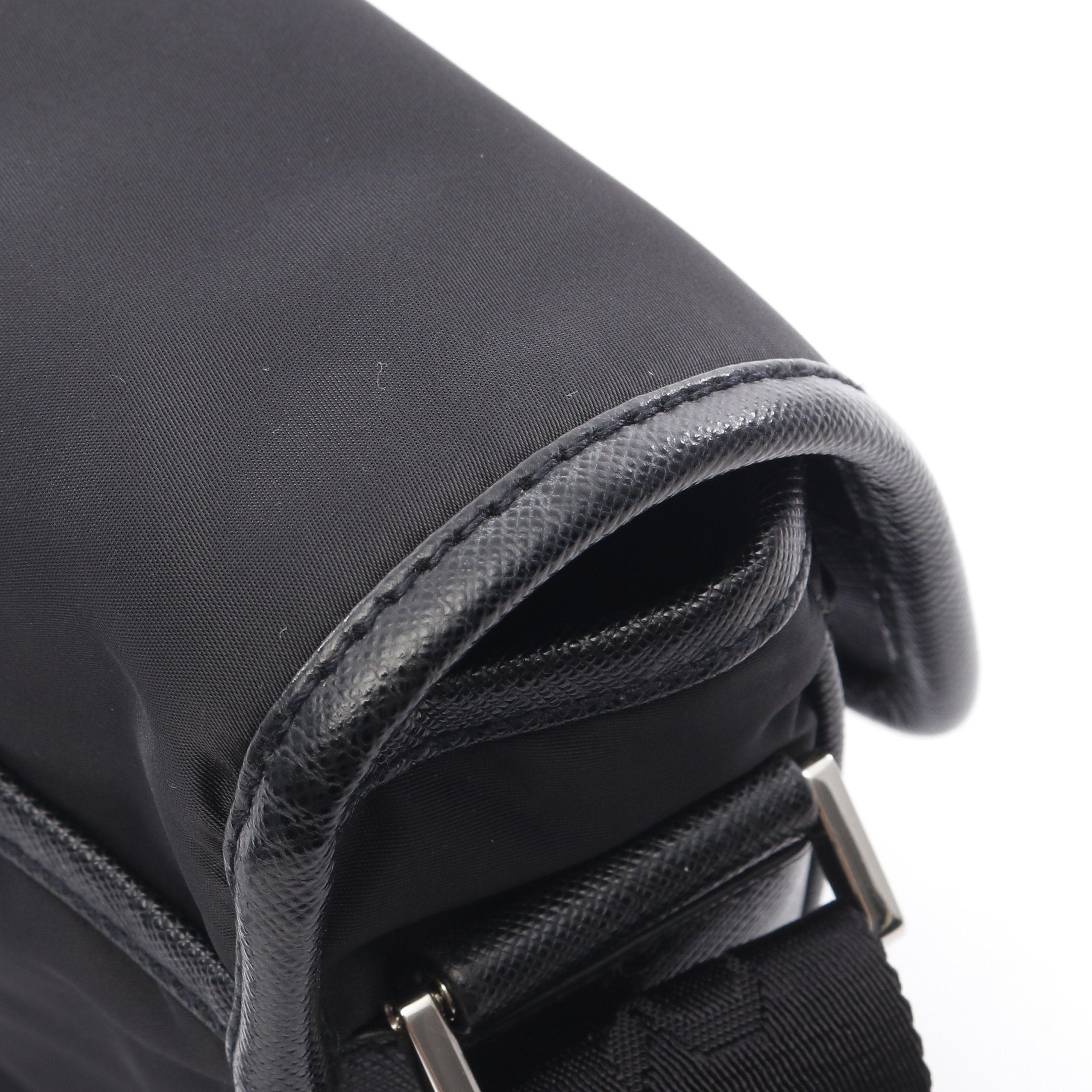 Prada Prada Re-Nylon Shoulder Bag Nylon Saffiano Leather Black Size ONE SIZE - 7 Thumbnail
