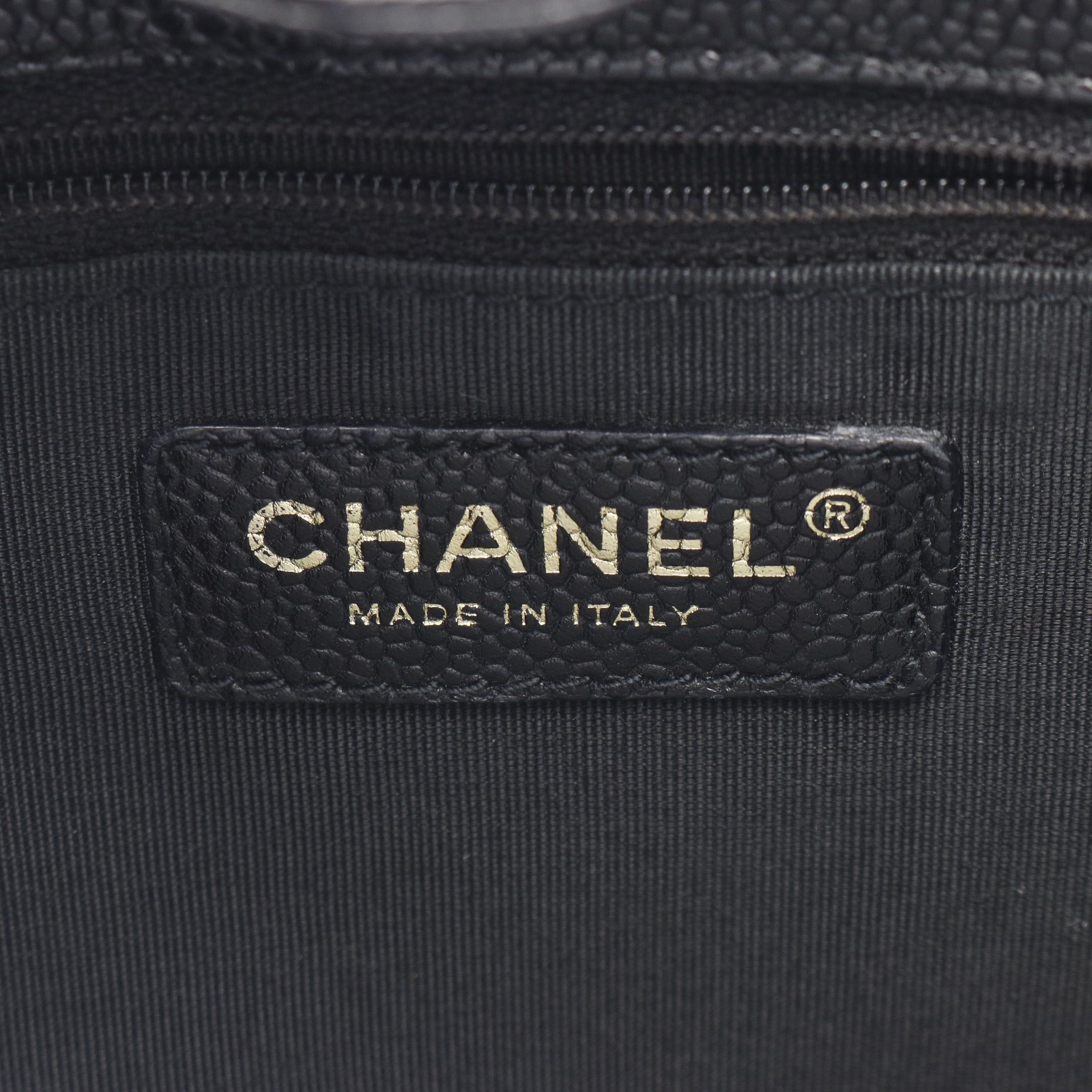 Chanel Chanel Matelasse Pst Chain Shoulder Bag Tote Caviar Skin Black Gold Hardware Size ONE SIZE - 4 Thumbnail
