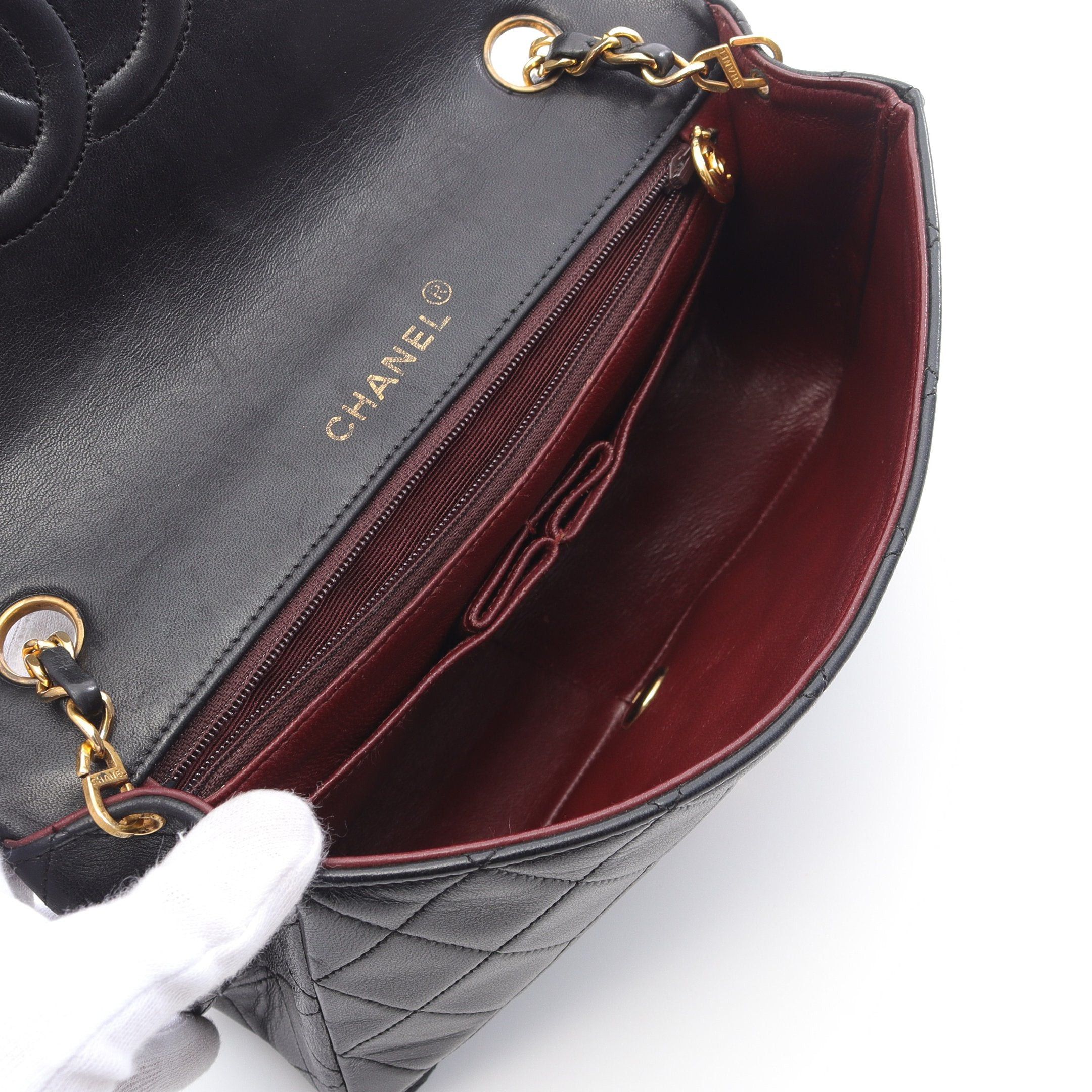 Chanel Chanel Full Flap Matelasse Chain Shoulder Bag Lambskin Black Gold Hardware Size ONE SIZE - 3 Thumbnail