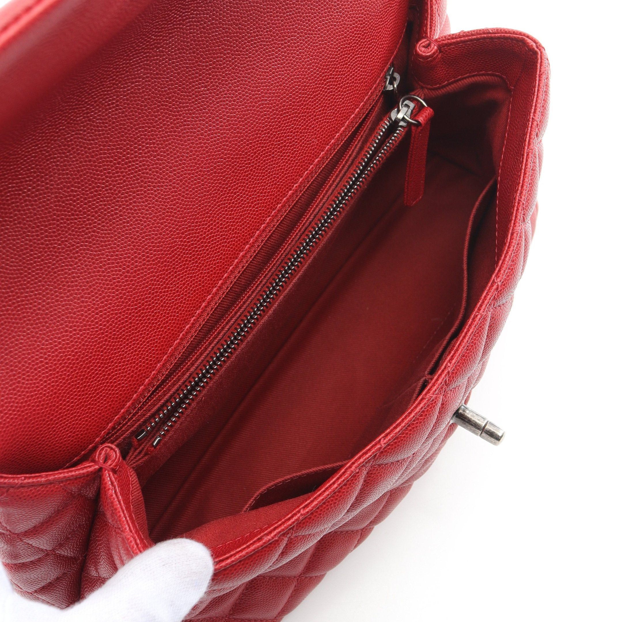 Chanel Chanel Coco Handle 29 Top Flap Bag Matelasse Handbag Caviar Skin Red Antique Silver Hardware Size ONE SIZE - 3 Thumbnail