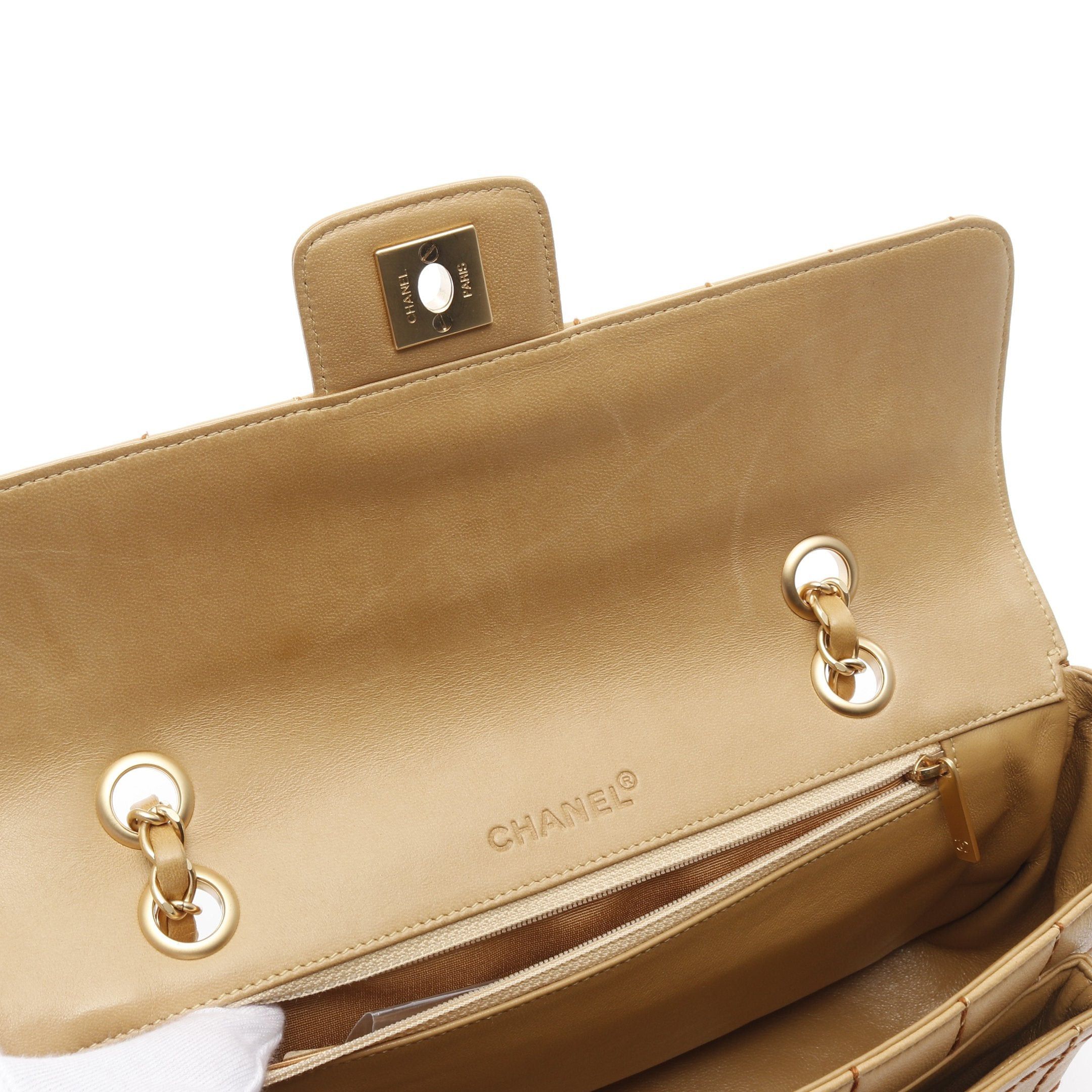 Chanel Chanel Chocolate Bar Wild Stitch Chain Shoulder Bag Lambskin Beige Gold Hardware Size ONE SIZE - 9 Thumbnail