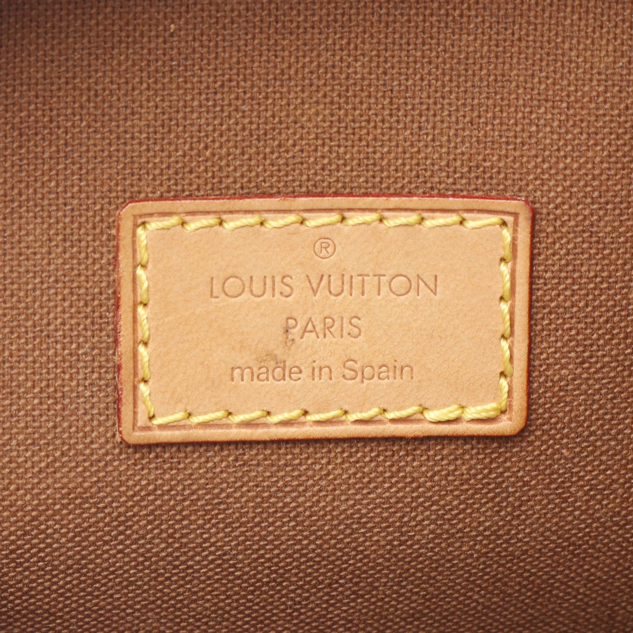 Louis Vuitton Louis Vuitton Pochette Ganju Monogram Body Bag Leather Brown Size ONE SIZE - 4 Thumbnail