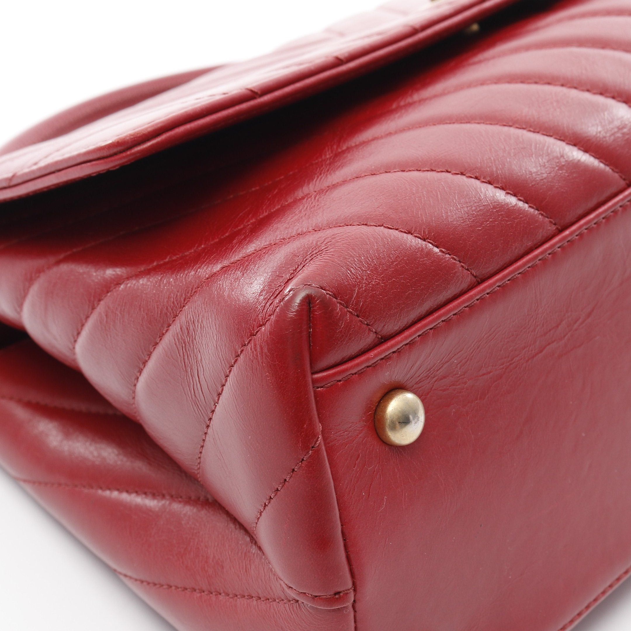 Chanel Chanel Coco Handle 29 Top Flap Bag V-Stitch Chevron Handbag Leather Red Gold Hardware Size ONE SIZE - 6 Thumbnail